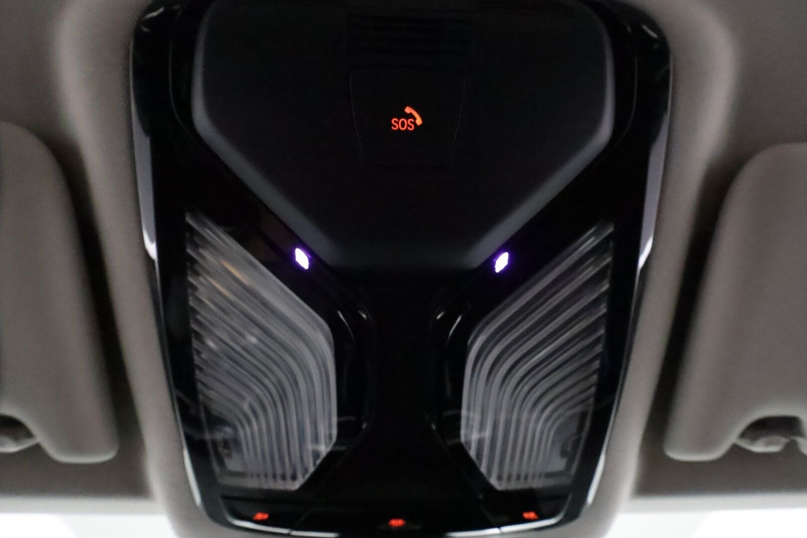 BMW 320 2022 G21 xDrive A Charged Edition Sport *ACC / P.tutkat / Navi / LED / Hifi / Sporttipenkit* - 1.Om Suomi-auto / Akku kuntotarkastettu / Kahdet renkaat aluvanteilla - Osta nyt, maksa vasta ensi vuonna