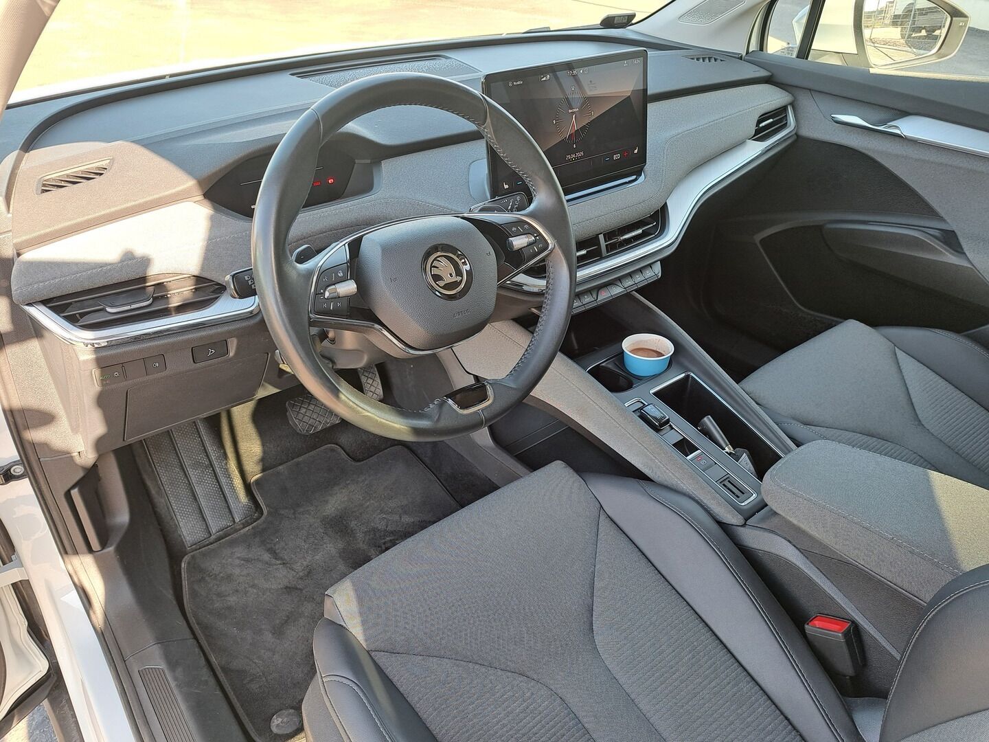 Skoda Enyaq 2023 80 iV ** Lämpöpumppu / Adapt.vakkari / P-Kamera / LED ** - 1.om Suomi-auto / Sis. ALV / 2x vanteet - HULLUT AVAJAISHULINAT KORKOTARJOUS 3,29 %