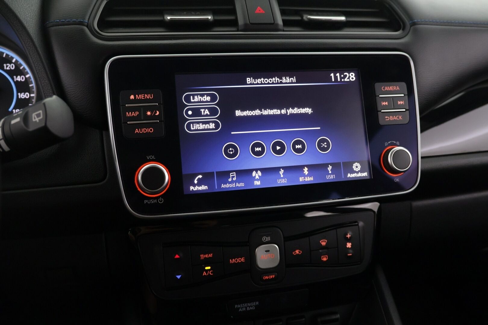 Nissan Leaf 2023 e+ N-Connecta MY22 59 kWh LED FI - 1.om Suomi-auto | P. kamera | Navi | Bluetooth | 2x aluvanteet | Tutkat | ACC