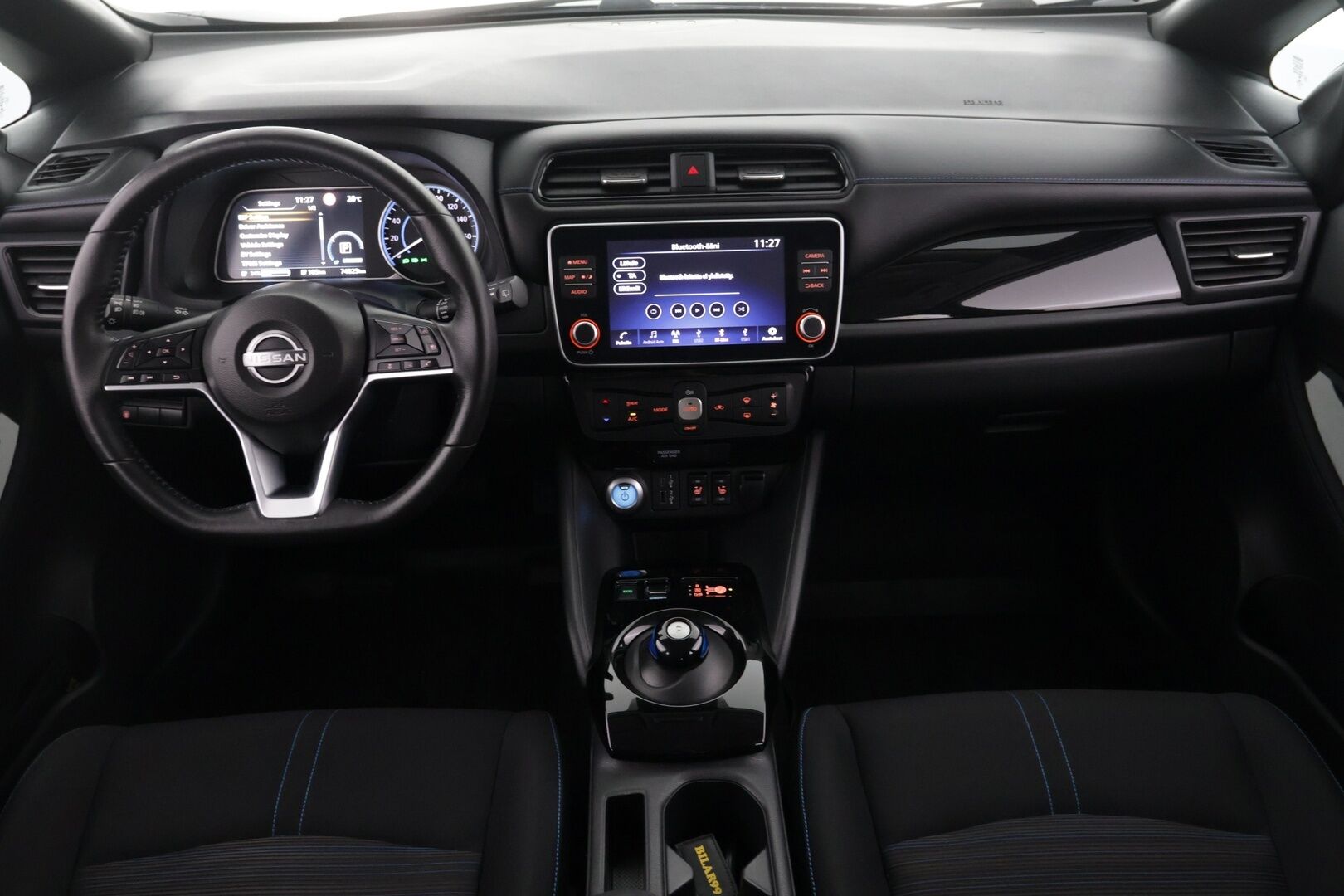 Nissan Leaf 2023 e+ N-Connecta MY22 59 kWh LED FI - 1.om Suomi-auto | P. kamera | Navi | Bluetooth | 2x aluvanteet | Tutkat | ACC