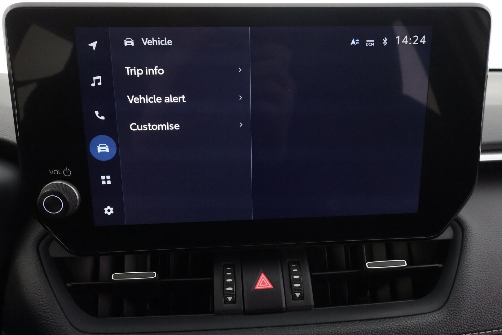 Toyota RAV4 2023 2,0 VVT-iE Active Multidrive S * Digimittaristo / Facelift keskinäyttö / Koukku / ACC / LED / P.Kamera * - * Ei Hybridijärjestelmää / 1-om Suomi-auto / Merkkihuollot / Kahdet renkaat aluvanteilla / Lohkolämmitin / Kaistavahti / Navi - HULLUT AVAJAISHULINAT KORKOTARJOUS 3,29 %