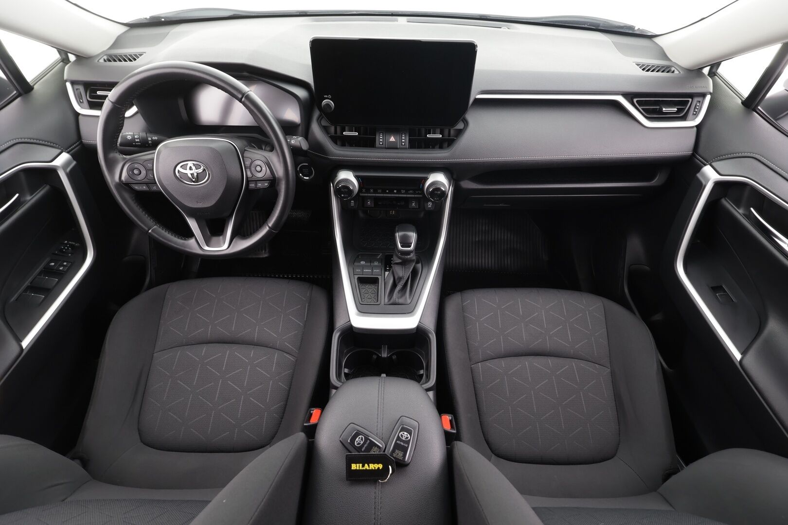 Toyota RAV4 2023 2,0 VVT-iE Active Multidrive S * Koukku / ACC / LED / P.Kamera / Lohkolämmitin / Kaistavahti / Navi * - 1-om Suomi-auto / Merkkihuollot / Kahdet renkaat aluvanteilla