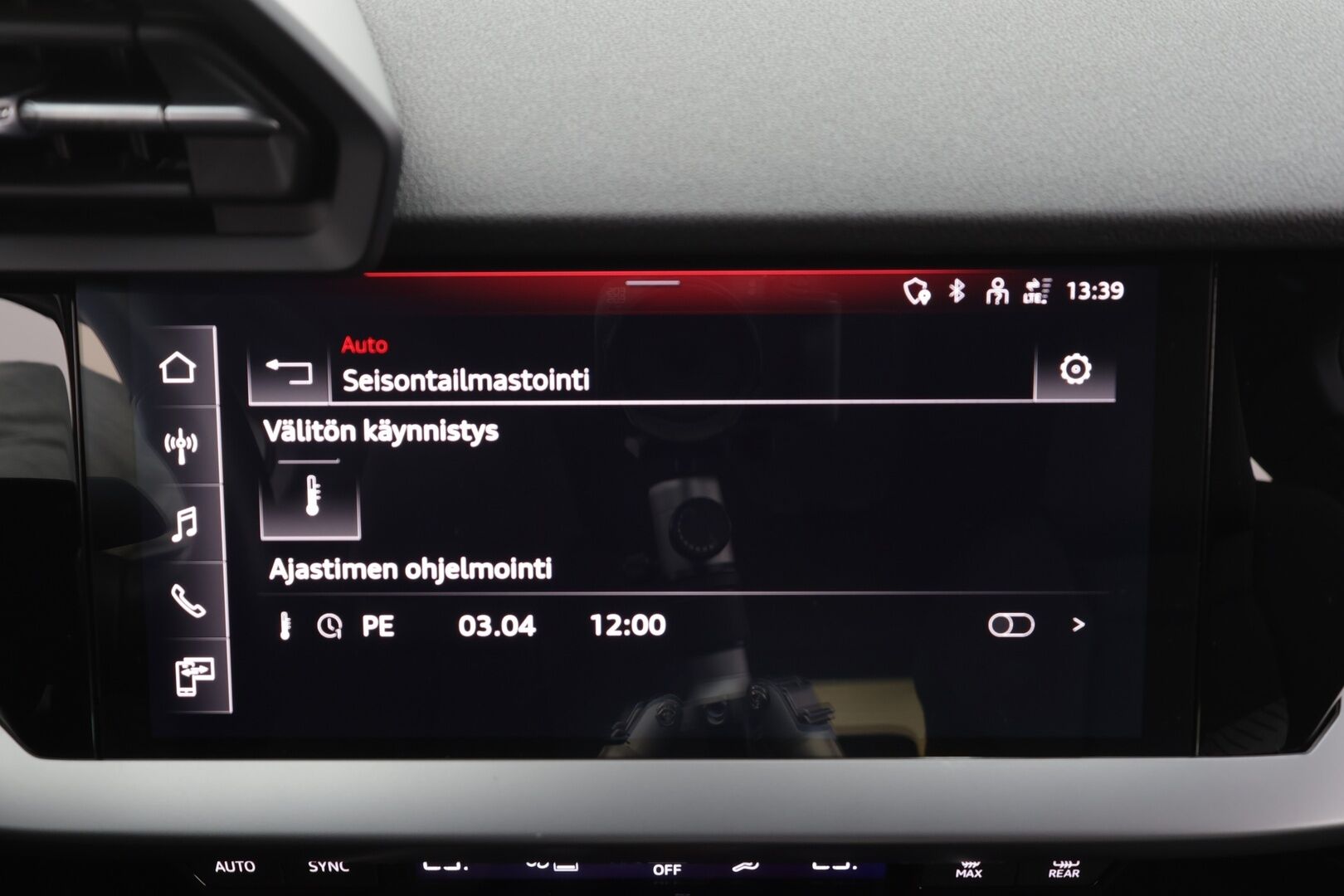 Audi A3 2023 Sportback Business 40 TFSI e 150kW S tronic * ACC / LED / P.Tutkat / Hierovat Sportpenkit / Kaistavahti * - 1-om Suomi-auto / Merkkihuollot / Kahdet renkaat aluvanteilla - HULLUT AVAJAISHULINAT KORKOTARJOUS 3,29 %