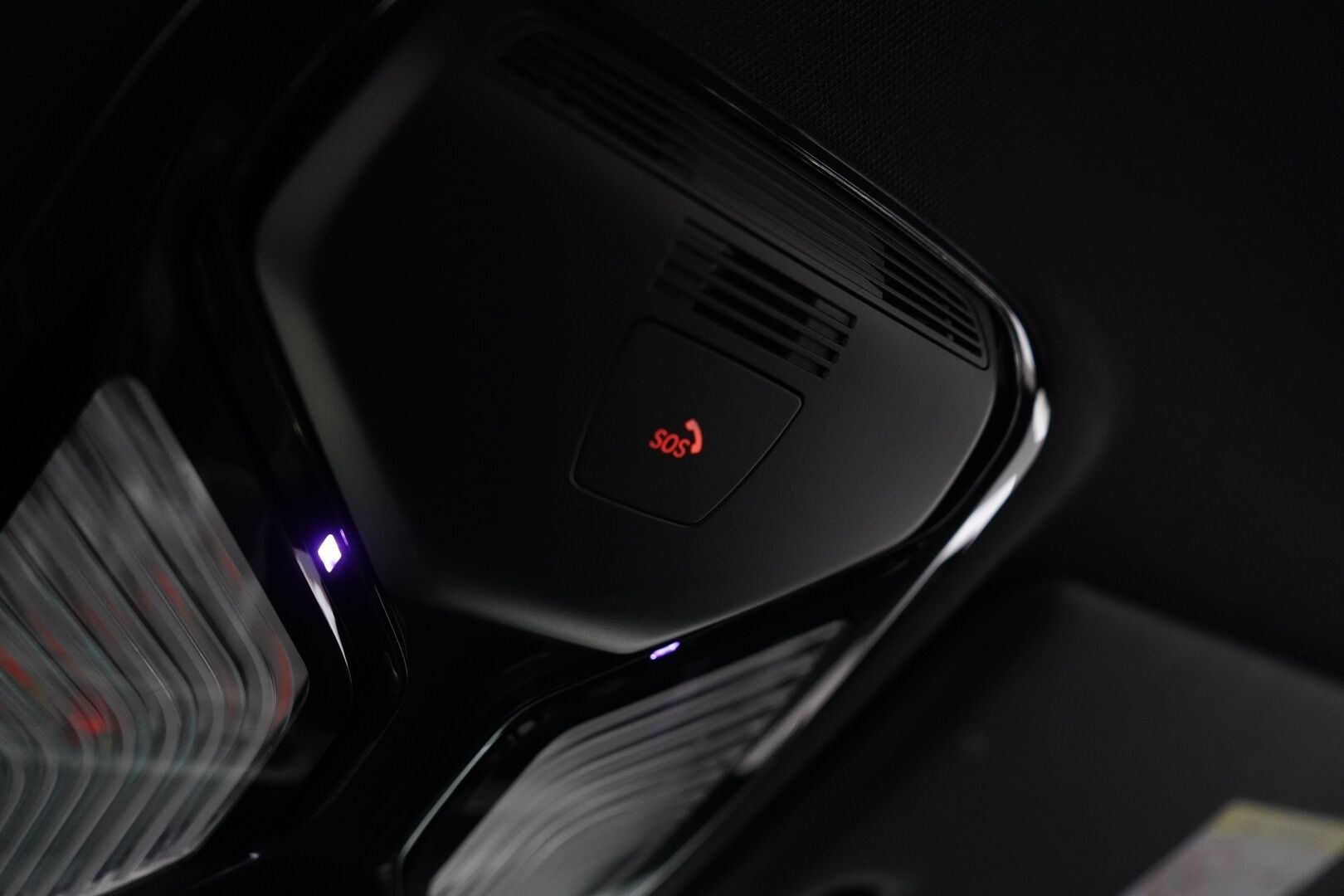 BMW 330 2020 G20 Sedan 330e iPerformance Launch Edition M Sport * Navi / Tutkat / Digimittaristo / H&K * - Kahdet OEM vanteet / Viimeisin huolto 09/2025 / Uudet kesärenkaat - HULLUT VÄLIPÄIVÄT KORKOTARJOUS 2,49%