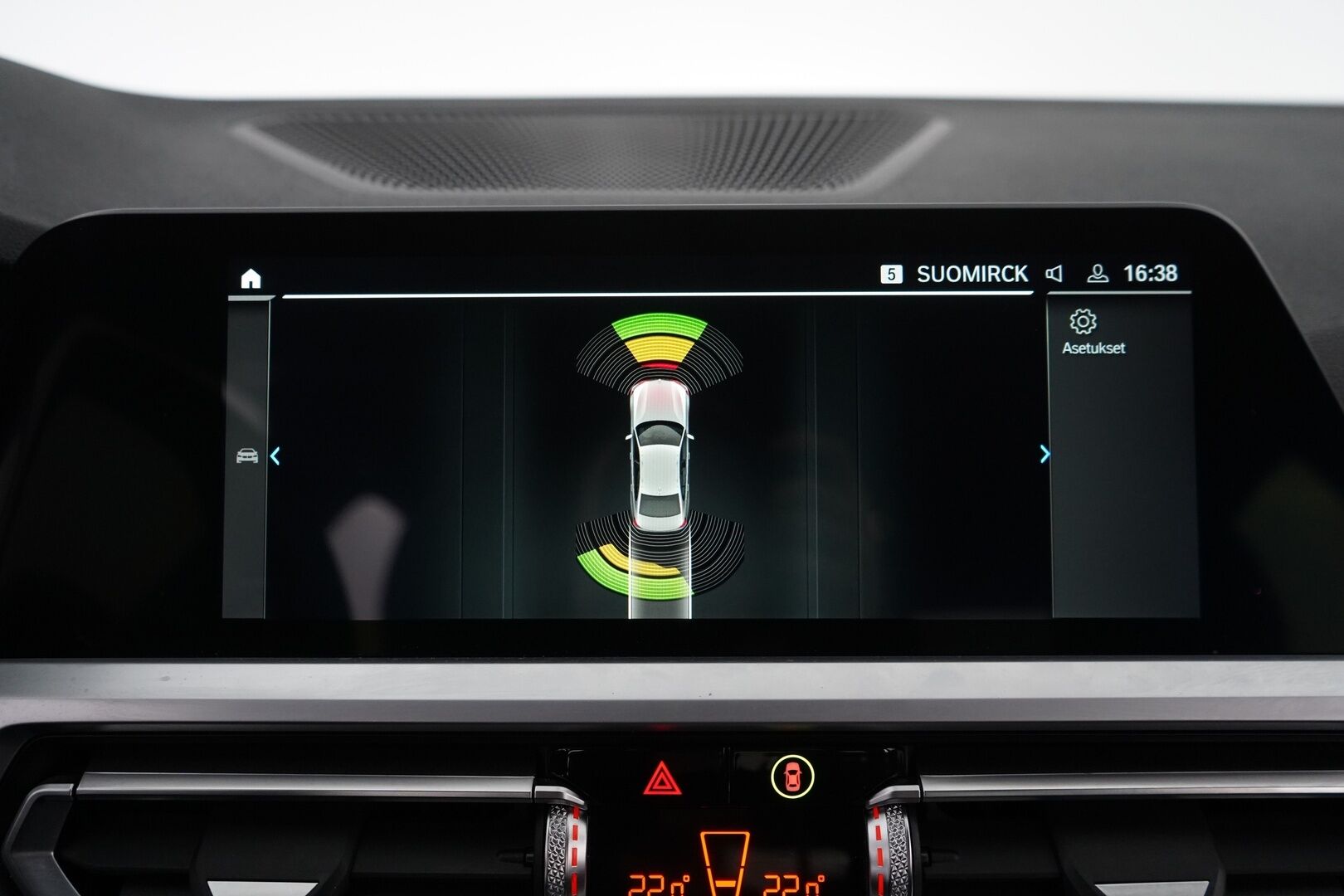 BMW 330 2020 G20 Sedan 330e iPerformance Launch Edition M Sport * Navi / Tutkat / Digimittaristo / H&K * - Kahdet OEM vanteet / Viimeisin huolto 09/2025 / Uudet kesärenkaat - HULLUT VÄLIPÄIVÄT KORKOTARJOUS 2,49%