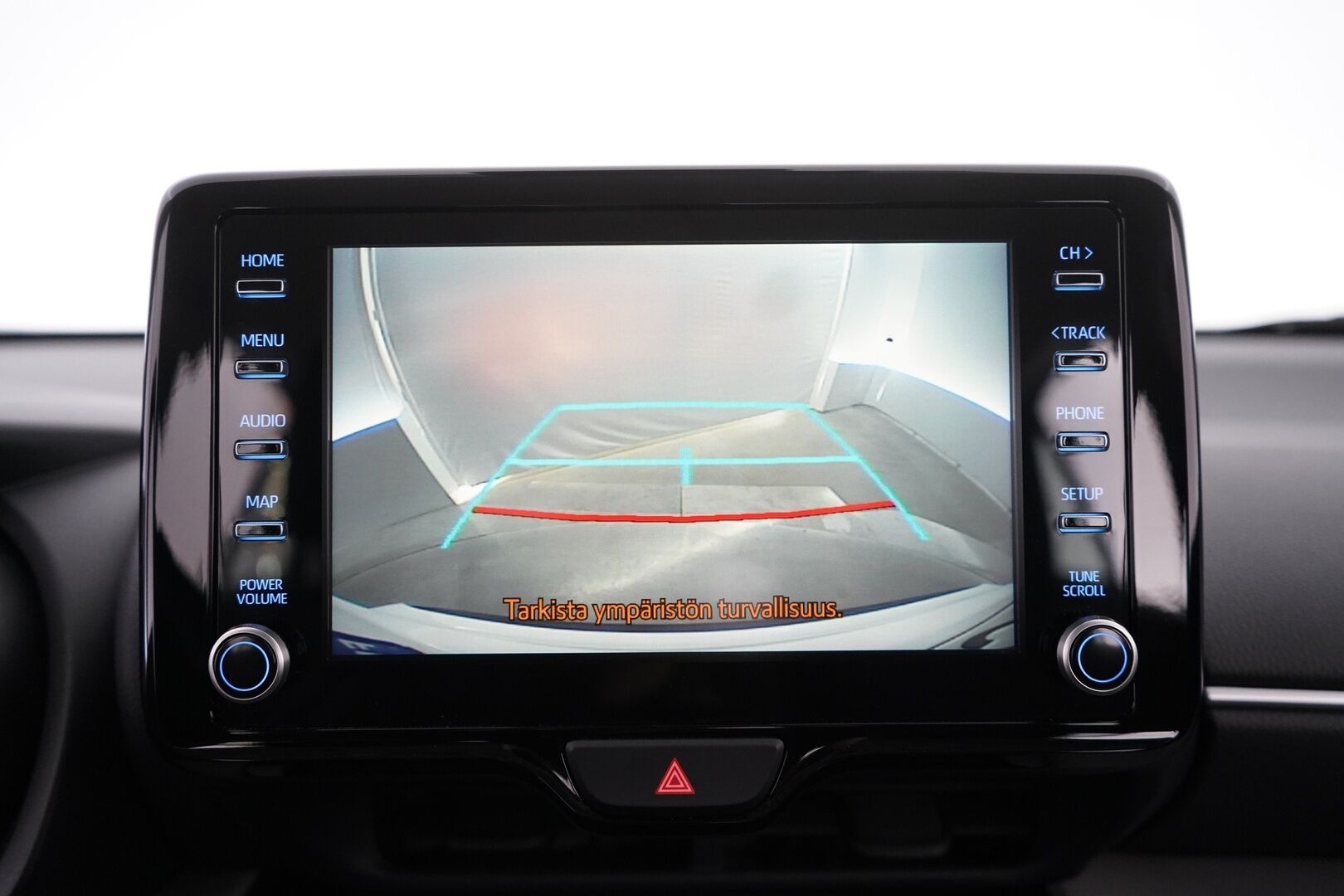 Toyota Yaris Cross 2022 1,5 Hybrid AWD-i Active Business * ACC / Kamera / Koukku / Lohko / Ratinlämmitin * - Kahdet renkaat / Viimeisin huolto 5 / 25 / Neliveto 