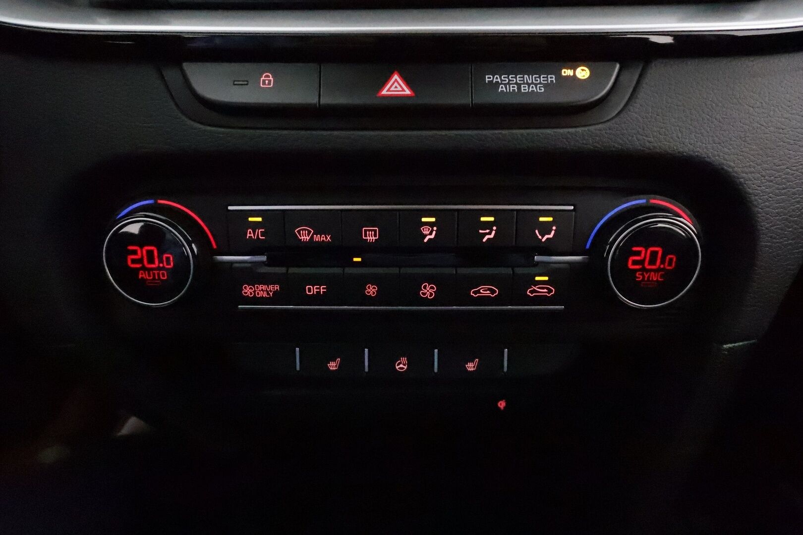 Kia XCeed 2023 1,6 GDI Plug-In Hybrid Business Premium DCT **ACC / Laaja keskinäyttö / P.kamera / Lohkolämmitin / Navi / LED / Puolinahat** - 1.Om Suomi-auto / Kahdet renkaat aluvanteilla