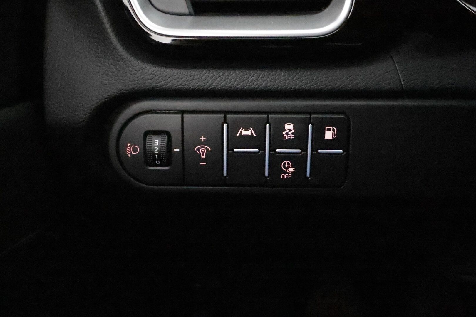 Kia XCeed 2023 1,6 GDI Plug-In Hybrid Business Premium DCT **ACC / P.kamera / Lohkolämmitin / Navi / LED / Puolinahat** - 1.Om Suomi-auto / Kahdet renkaat aluvanteilla