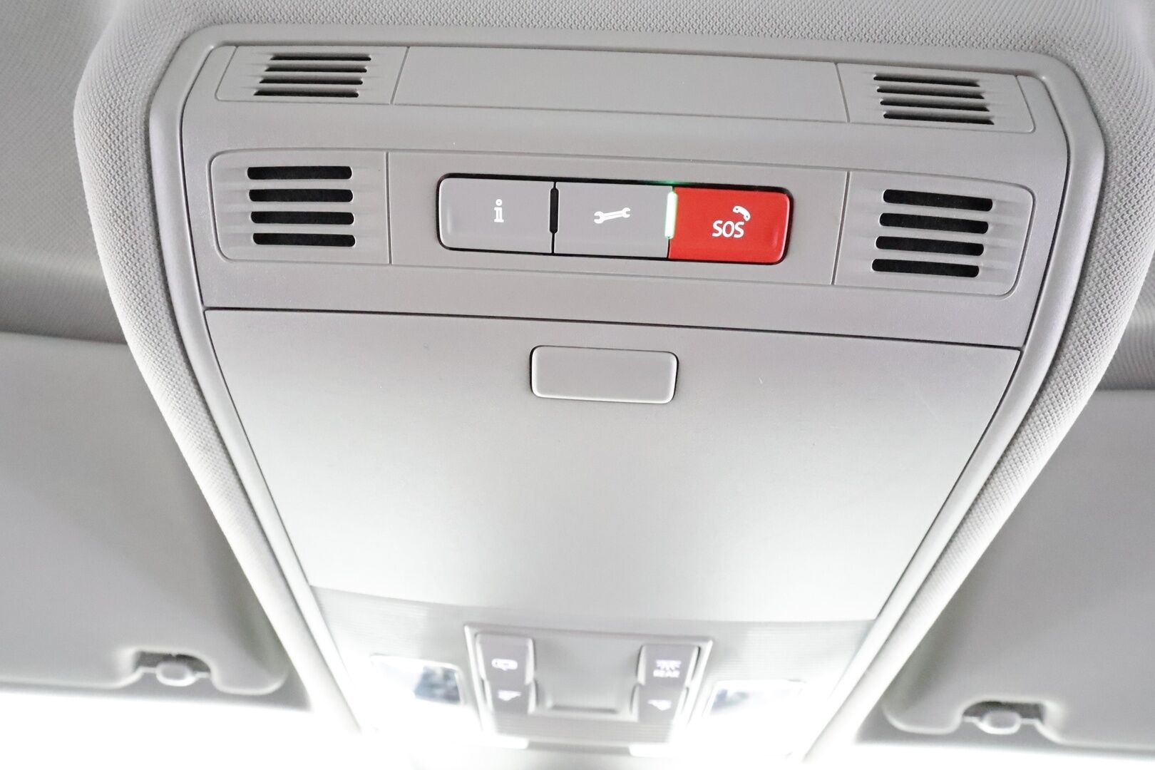 Volkswagen Tiguan 2023 Style Business Limited 1,5 TSI 110 kW DSG * ACC / Matrix-LED / Webasto / P.kamera / Hierovat sporttipenkit / Keyless * - 1.Om Suomi-auto / Kahdet Renkaat / Huippuvarusteet - HULLUT AVAJAISHULINAT KORKOTARJOUS 3,29 %