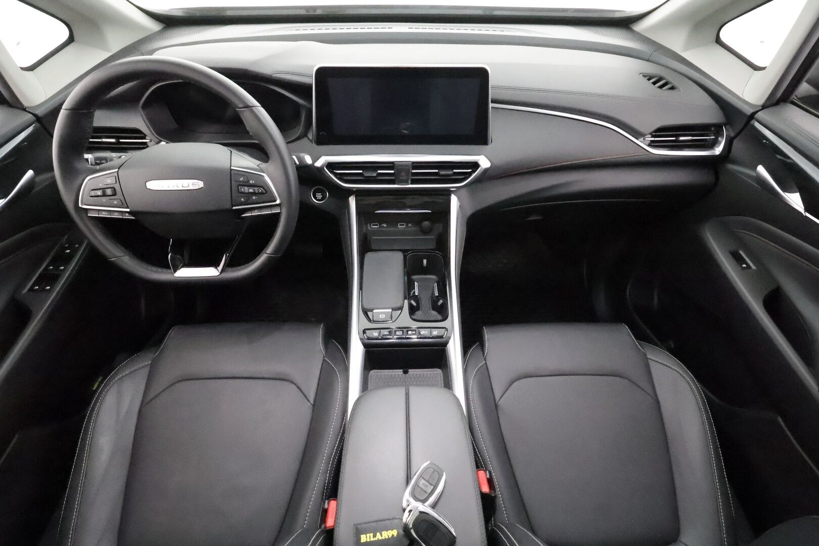 Maxus Euniq 5 2024 Grand Wagon 6-P 177hv - Exclusive * 360 / ACC / Full-LED / Panorama / Kaistavahti / Digimittaristo / Keyless * - 1-om Suomi-auto / Kahdet renkaat aluvanteilla