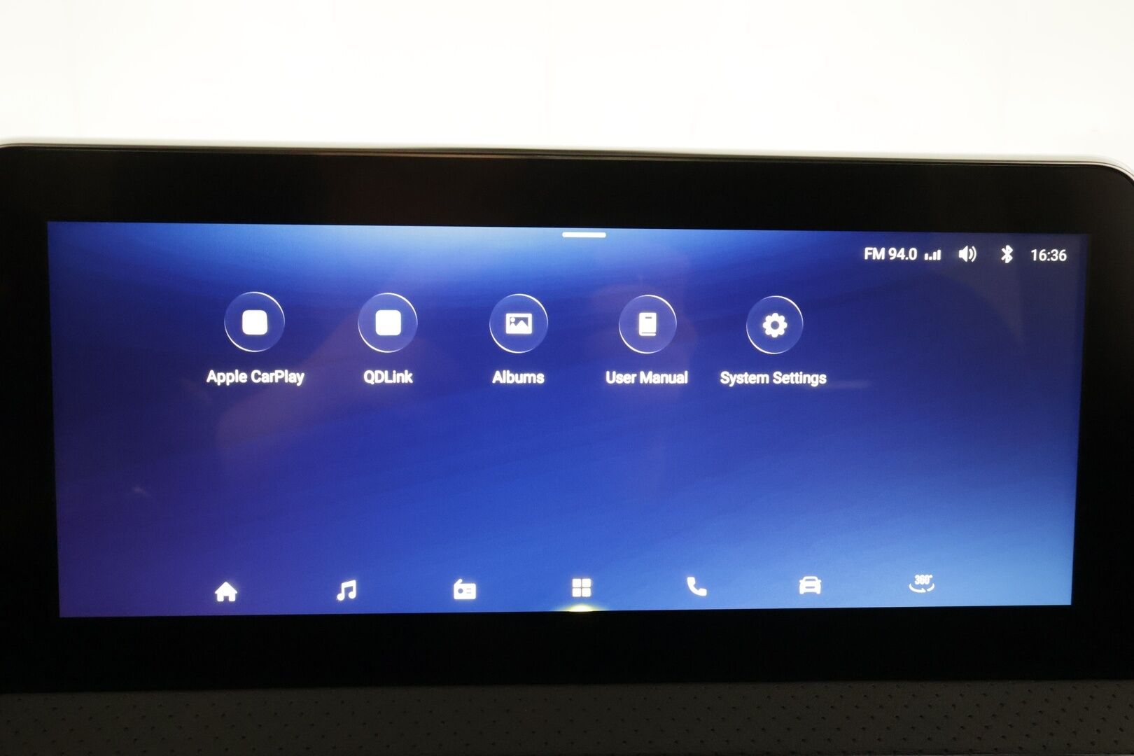 Maxus Euniq 5 2024 Grand Wagon 6-P 177hv - Exclusive * 360 / ACC / Full-LED / Panorama / Kaistavahti / Digimittaristo / Keyless * - 1-om Suomi-auto / Kahdet renkaat aluvanteilla