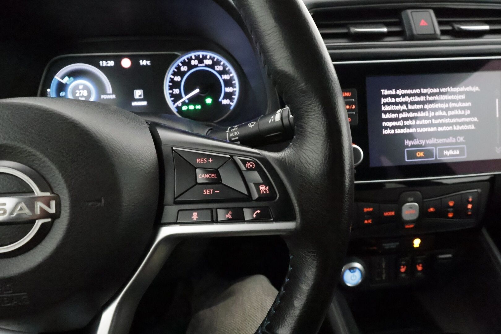 Nissan Leaf 2023 62kWh N-Connecta *ALV** 360 kamera / Adapt.vakkari / Apple&Android / Keyless / Navi - 1-Om Suomi auto / Merkkihuollettu