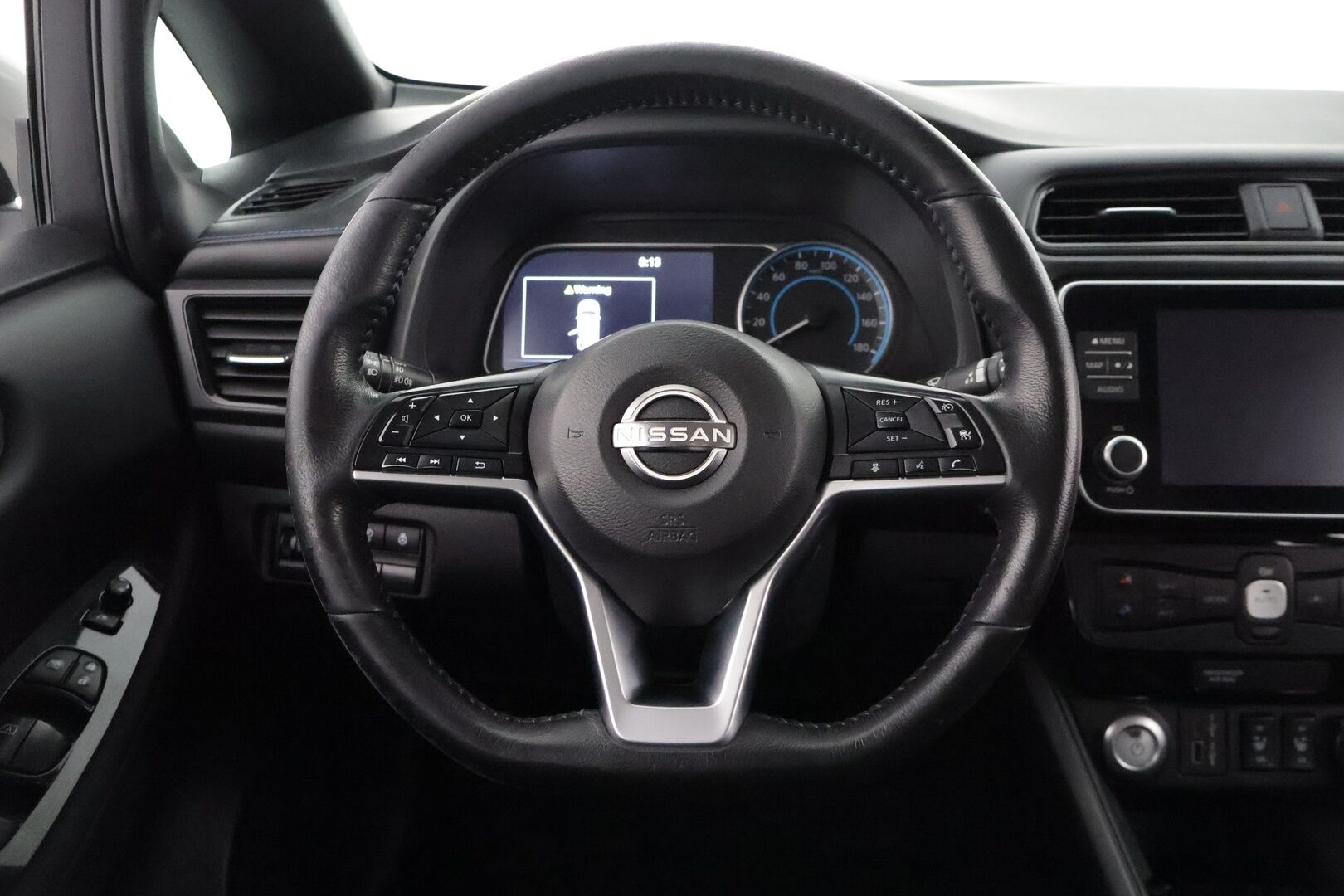 Nissan Leaf 2023 N-Connecta 62 kWh **Adapt. vakkari / 360 Kamera / Navi / Kaistavahti / Apple&Android / Keyless **