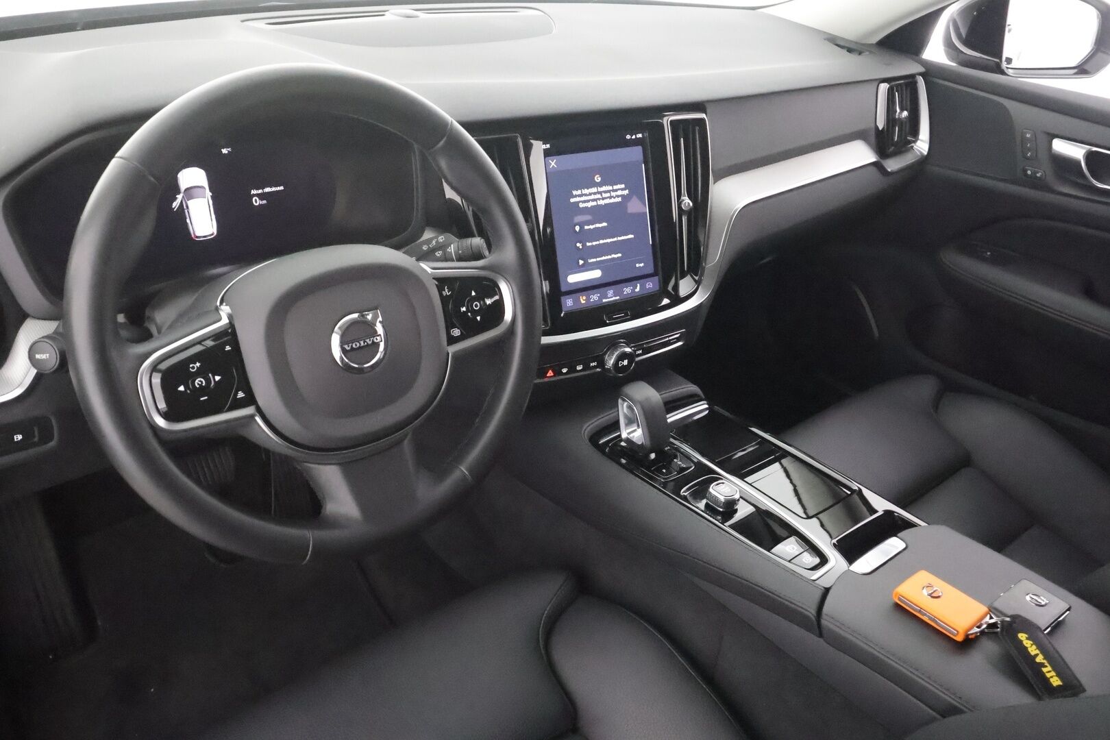 Volvo V60 2023 T6 AWD Long Range Plus Bright aut - | ACC | Koukku | Muistinahat | Sporttipenkit | Full-LED | Pilot assist | BLIS | P.kamera | High performance audio | Keyless | 1-om suomiauto | 
