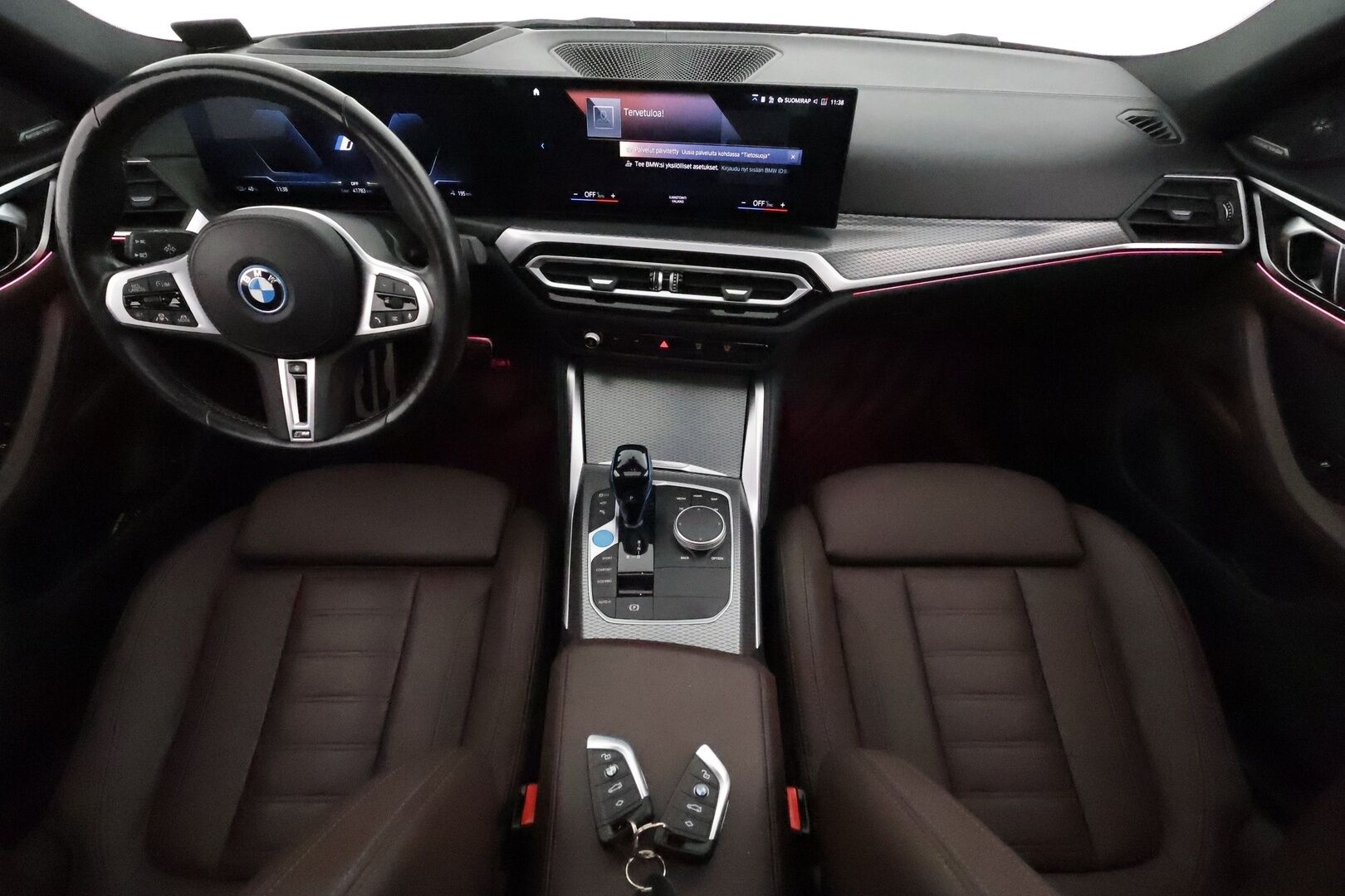 BMW i4 2023 M50 Super Charged **Lasikattoluukku / Harman/Kardon / ACC / HUD / Laser-LED / 360° / Koukku / Sporttipenkki Muistilla** - 2,99 % KORKOTARJOUS TÄHÄN AUTOON - Suomi-auto / Kahdet Renkaat / **HUIPPUVARUSTEET** 