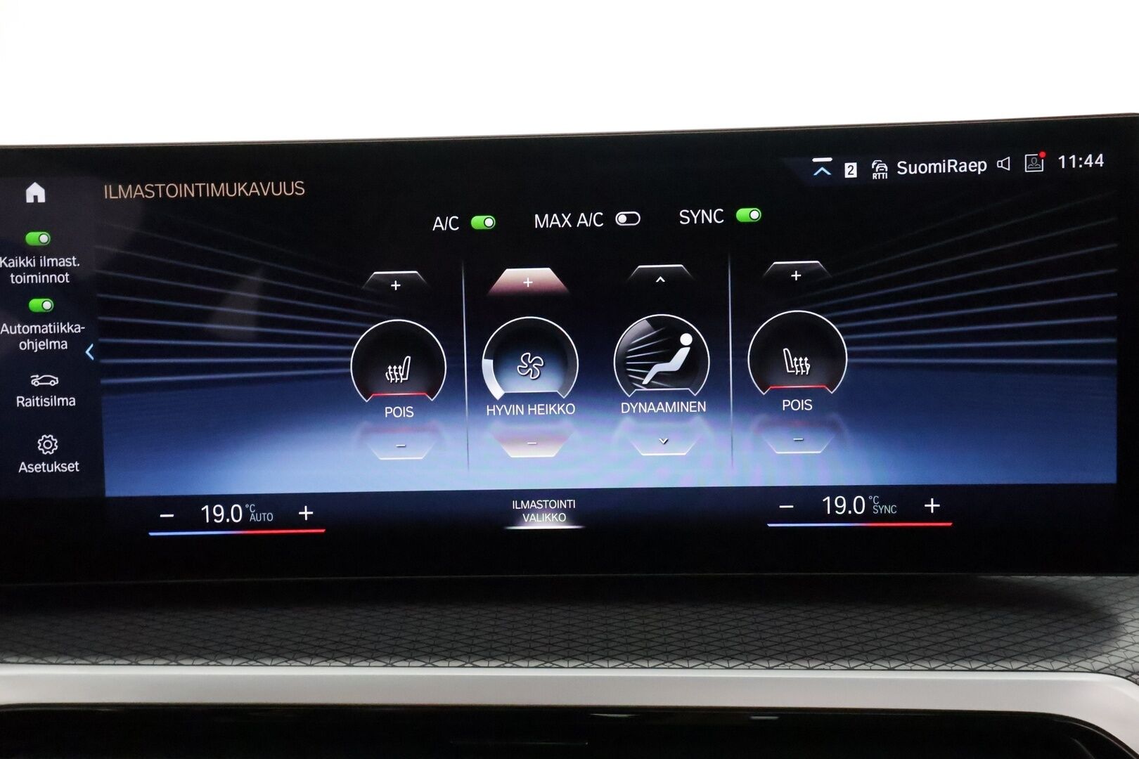 BMW i4 2023 M50 Super Charged **Lasikattoluukku / Harman/Kardon / ACC / HUD / Laser-LED / 360° / Koukku / Sporttipenkki Muistilla** - 2,99 % KORKOTARJOUS TÄHÄN AUTOON - Suomi-auto / Kahdet Renkaat / **HUIPPUVARUSTEET** 