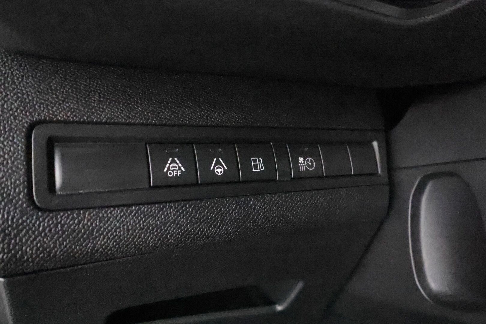 Peugeot 3008 2023 GT Hybrid4 300 EAT8-automaatti - | ACC | Puolinahat | Keyless | P.kamera | Navi | Digimittaristo | LED | BSM | Lane Assist | Apple & Android | 2x renkaat aluin | Suomiauto | 