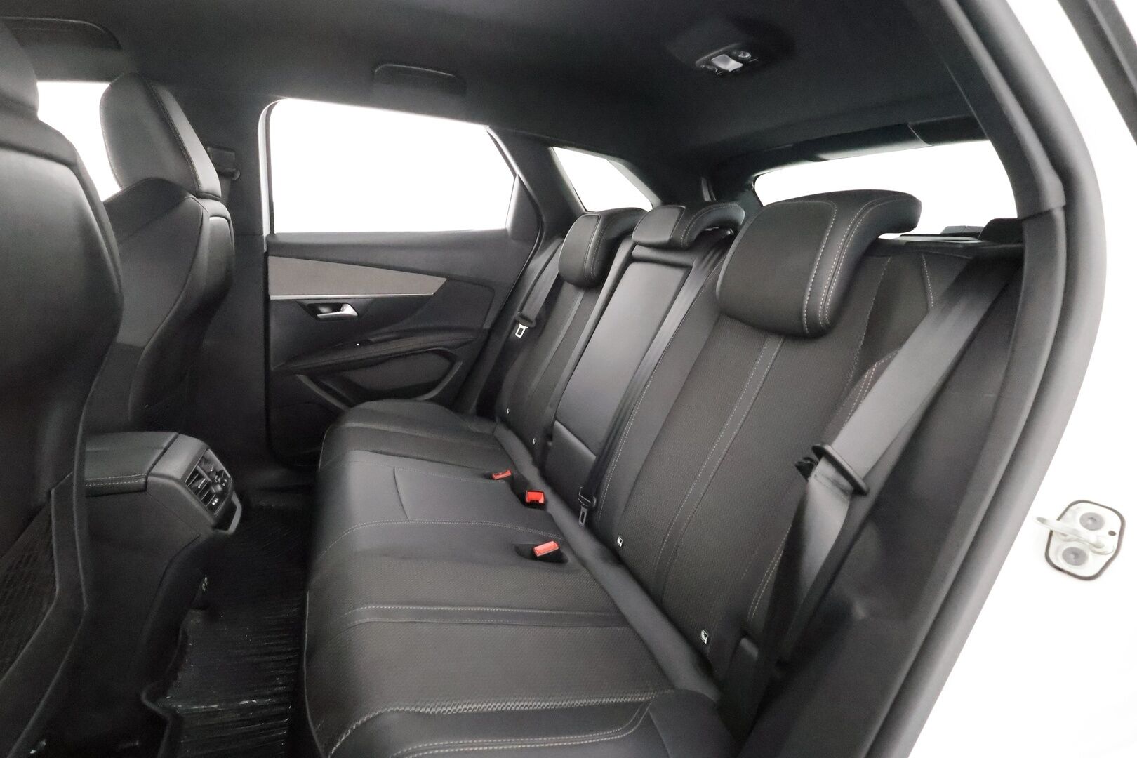 Peugeot 3008 2023 GT Hybrid4 300 EAT8-automaatti - | ACC | Puolinahat | Keyless | P.kamera | Navi | Digimittaristo | LED | BSM | Lane Assist | Apple & Android | 2x renkaat aluin | Suomiauto | 