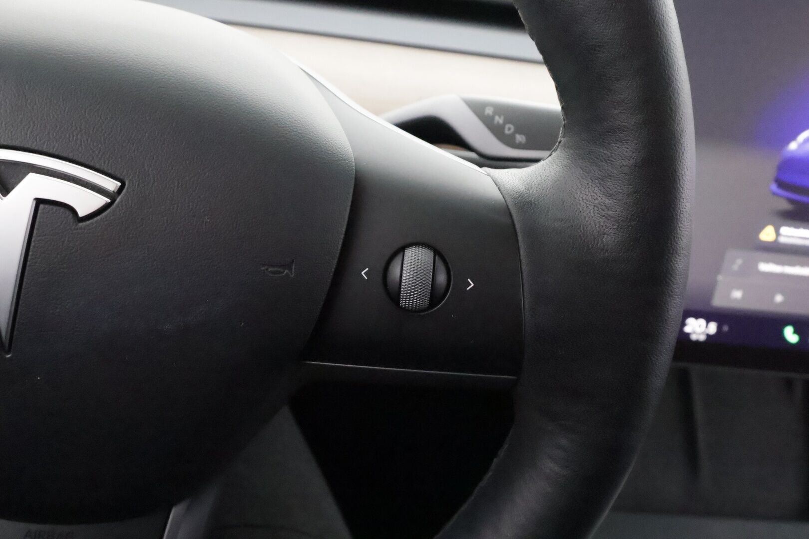 Tesla Model 3 2022 Standard Range Plus - | ILP | Lasikatto | ACC | Matrix-LED | P.Kamera | Muistipenkki | Premium Speakers | Navi | Kaistavahti | Keyless | Kahdet renkaat |