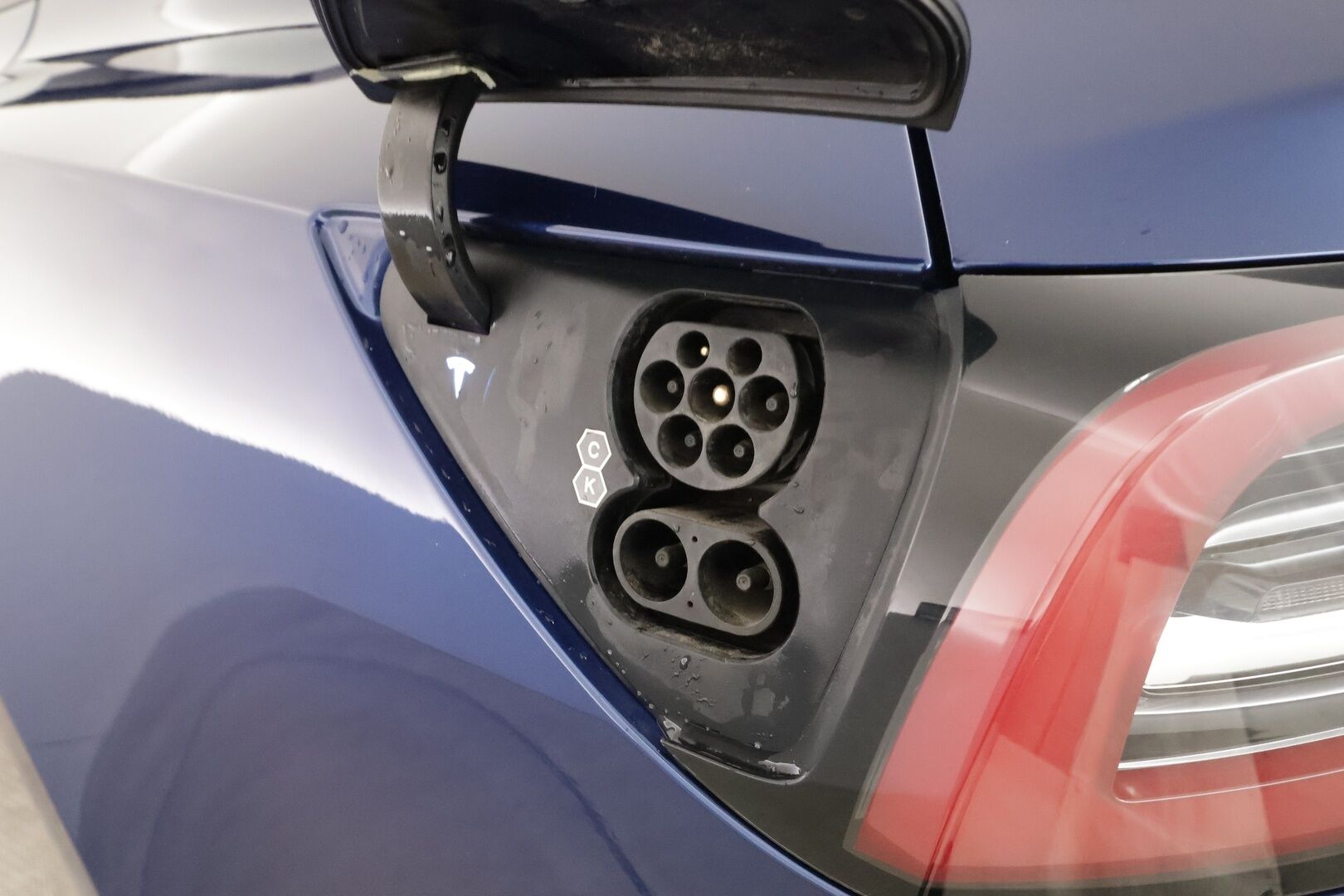Tesla Model 3 2022 Standard Range Plus - | ILP | Lasikatto | ACC | Matrix-LED | P.Kamera | Muistipenkki | Premium Speakers | Navi | Kaistavahti | Keyless | Kahdet renkaat |