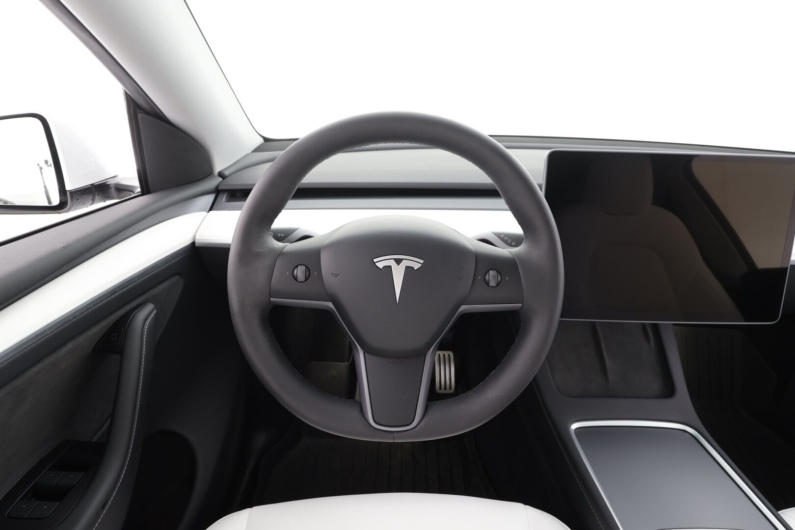 Tesla Model Y 2023 Performance - | ACC | ILP | Koukku | Valkoiset sähkönahat | Muistipenkki | Lasikatto | Ryzen | Matrix | Premium Audio | P.kamera | Track Mode | 1-om Suomiauto | 2x Renkaat Aluvantein!
