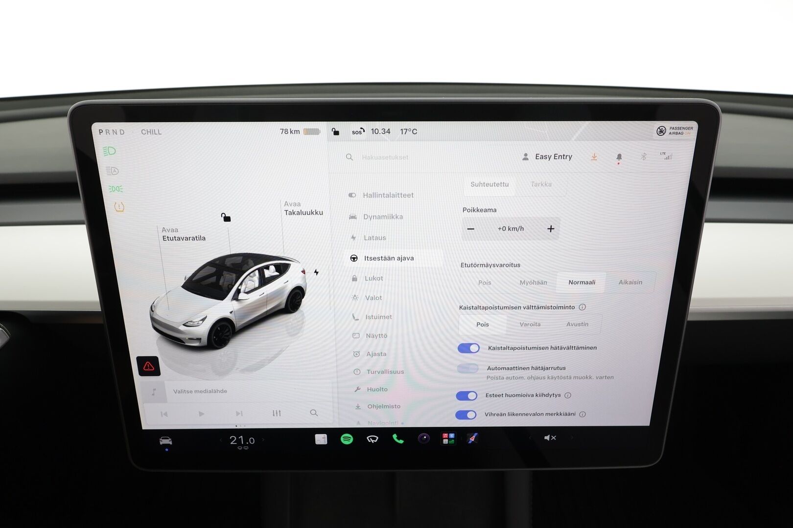 Tesla Model Y 2023 Performance - | ACC | ILP | Koukku | Valkoiset sähkönahat | Muistipenkki | Lasikatto | Ryzen | Matrix | Premium Audio | P.kamera | Track Mode | 1-om Suomiauto | 2x Renkaat Aluvantein!