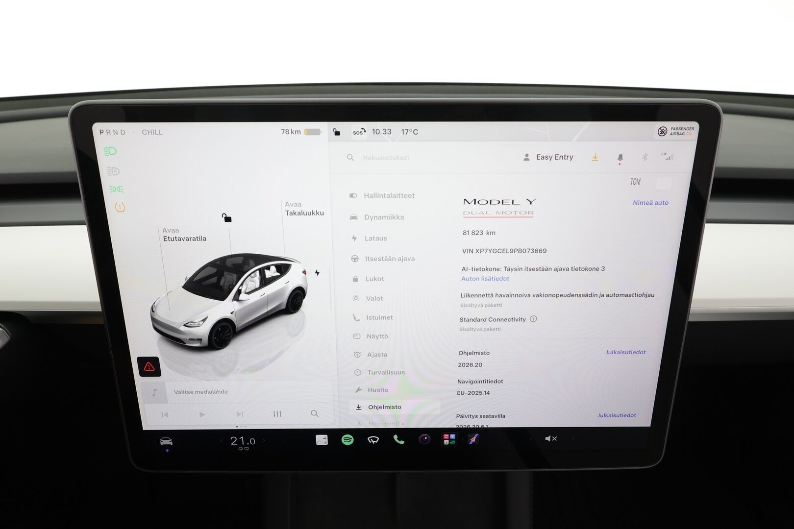 Tesla Model Y 2023 Performance - | ACC | ILP | Koukku | Valkoiset sähkönahat | Muistipenkki | Lasikatto | Ryzen | Matrix | Premium Audio | P.kamera | Track Mode | 1-om Suomiauto | 2x Renkaat Aluvantein!