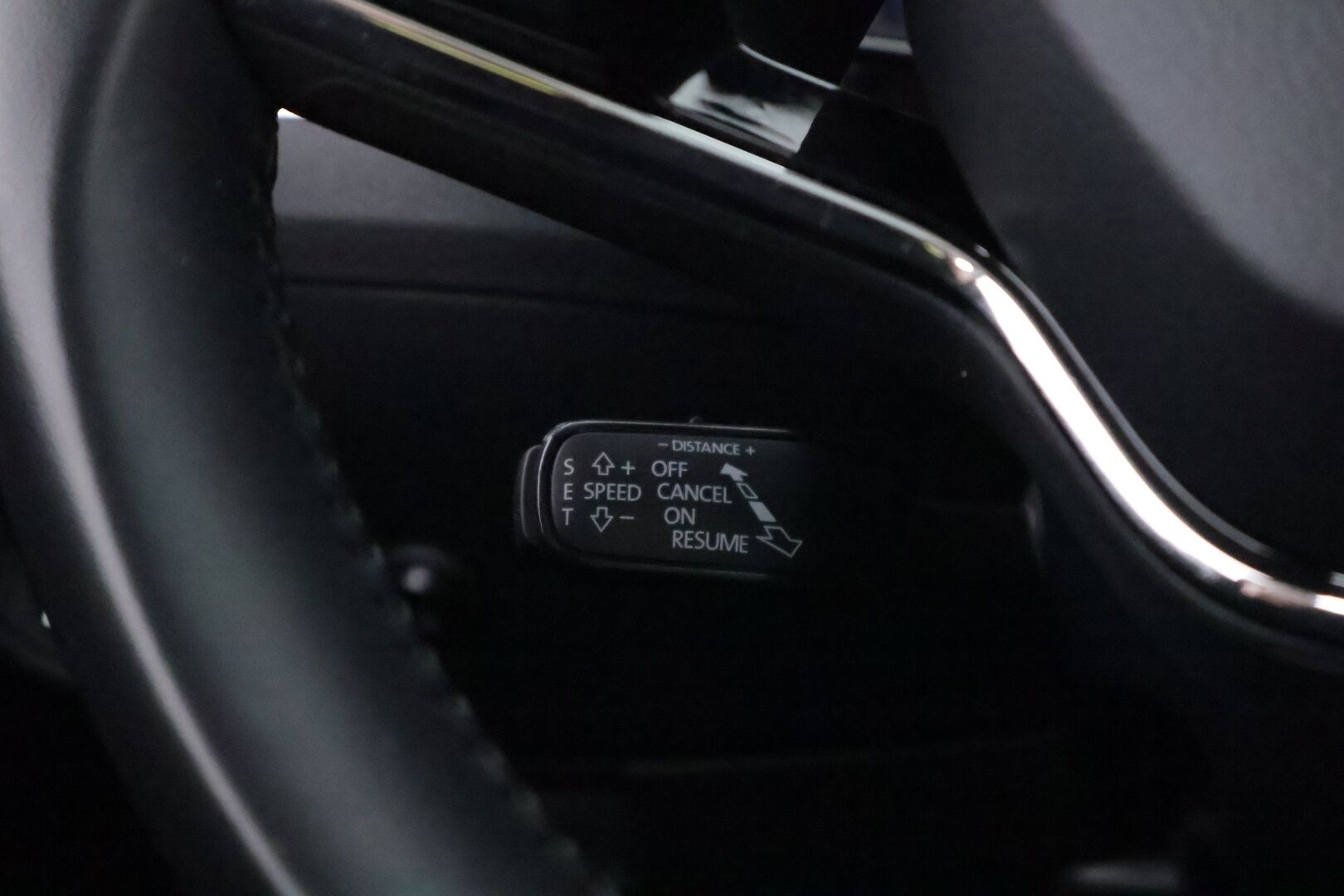 Skoda Superb 2021 Combi 1,4 TSI PHEV L&K iV DSG - Webasto | ACC | Ilmastoidut muistinahat | Canton | Koukku | Panorama | P.Kamera | Matrix LED | SOH 90.1%