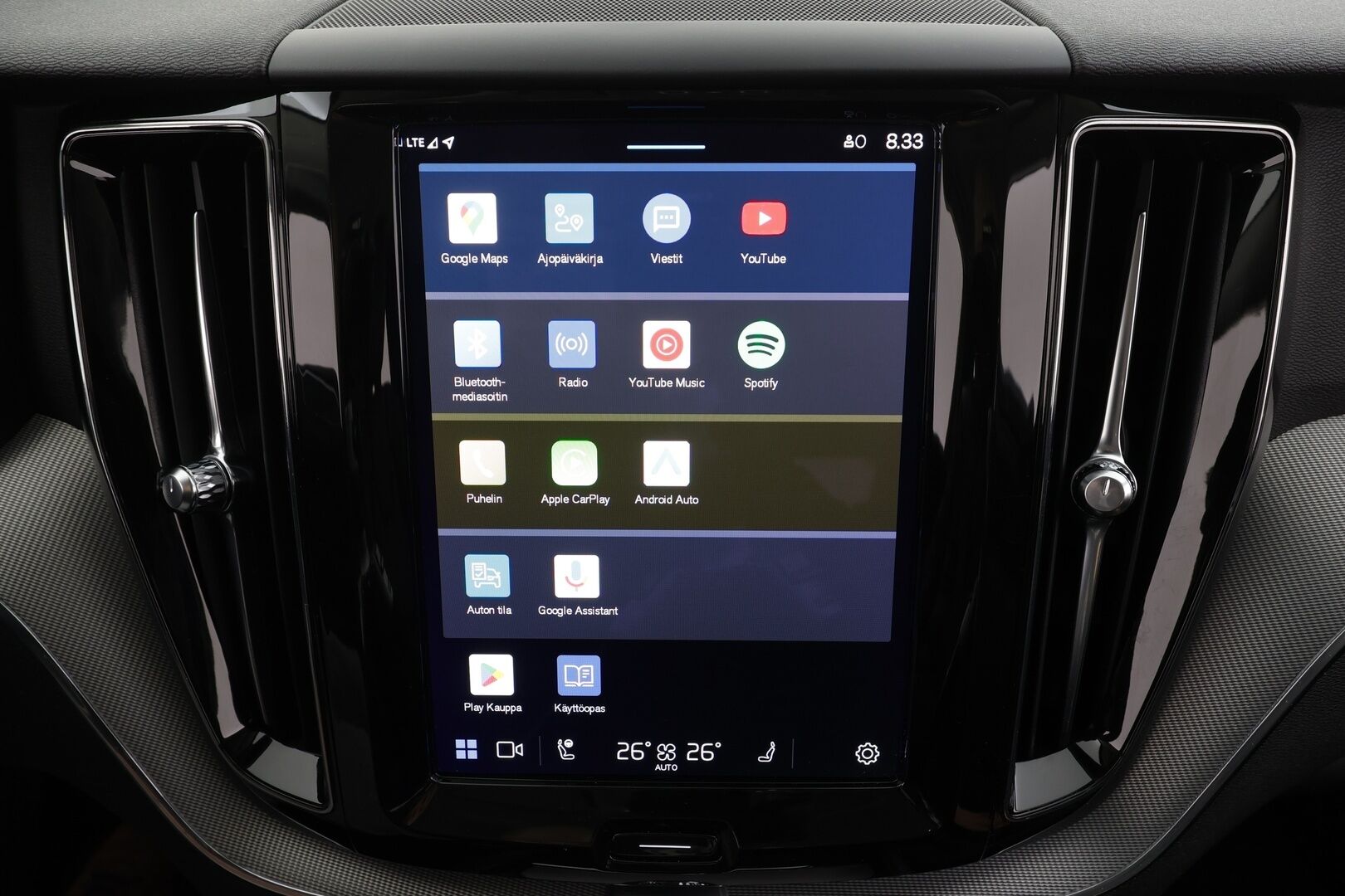 Volvo XC60 2023 B4 AWD D-MHEV Business Plus Bright aut * ACC / P.kamera / Full LED / Webasto / Muistipenkit / Navi / Facelift / BLIS * - 1.Om Suomi-auto / Kahdet renkaat aluvanteilla / Juuri huollettu - HULLUT BLACKWEEK JATKOT - KORKOTARJOUS 2,49%