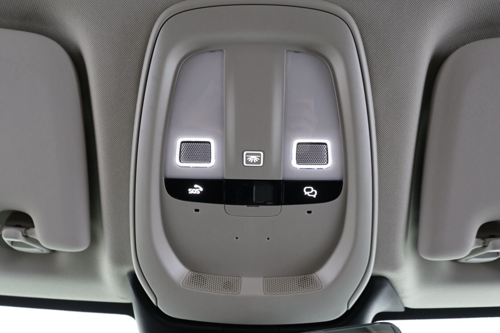 Volvo XC60 2023 B4 AWD D-MHEV Business Plus Bright aut * ACC / P.kamera / Full LED / Webasto / Muistipenkit / Navi / Facelift / BLIS * - 1.Om Suomi-auto / Kahdet renkaat aluvanteilla / Juuri huollettu - HULLUT BLACKWEEK JATKOT - KORKOTARJOUS 2,49%