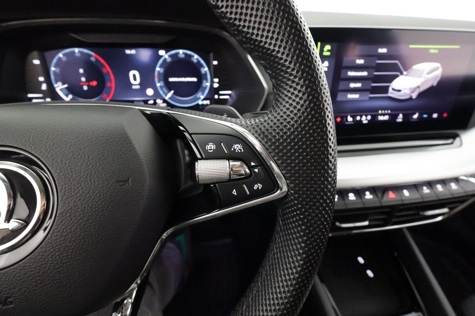 Skoda Octavia 2023 Combi 2.0 TDI 150 4x4 Style Nordic Edition DSG * Webasto / Koukku / ACC / Matrix / P.kamera / Navi * - 1-om Suomi-auto / Kahdet renkaat aluvanteilla / Merkkihuollot