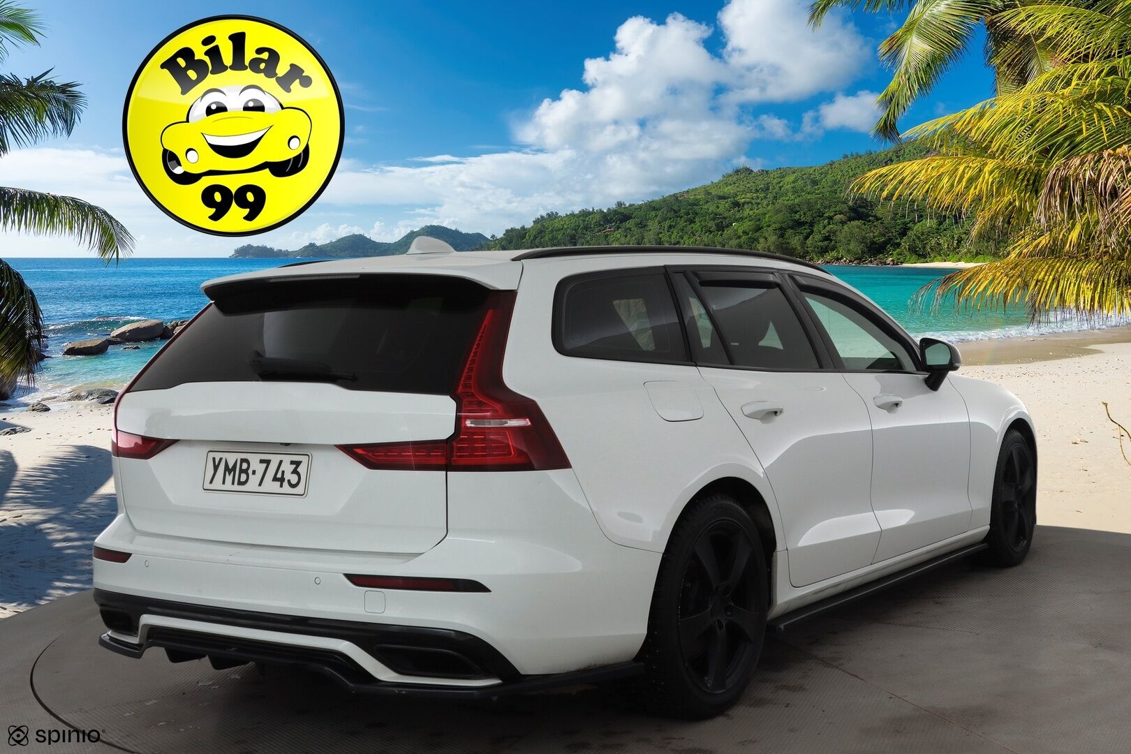 Volvo V60 2019 T8 AWD R-Design aut * Pilot assist / Webasto / Koukku / Panoraama / Muistipenkki / LED / P.kamera / Apple&Android * - Kahdet Renkaat