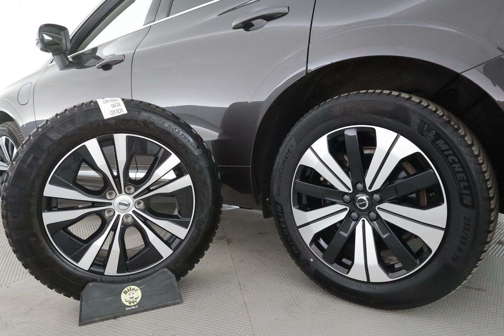 Volvo XC60 2023 T6 AWD Long Range Plus Bright aut - | Webasto | Koukku | ACC | Panorama | 360 | Sporttinahat Muistilla | Full-LED | HP Audio | Kaistavahti | Katveavustin | Navi | Keyless | 1-om Suomi-auto | Merkkihuollot | Kahdet renkaat |
