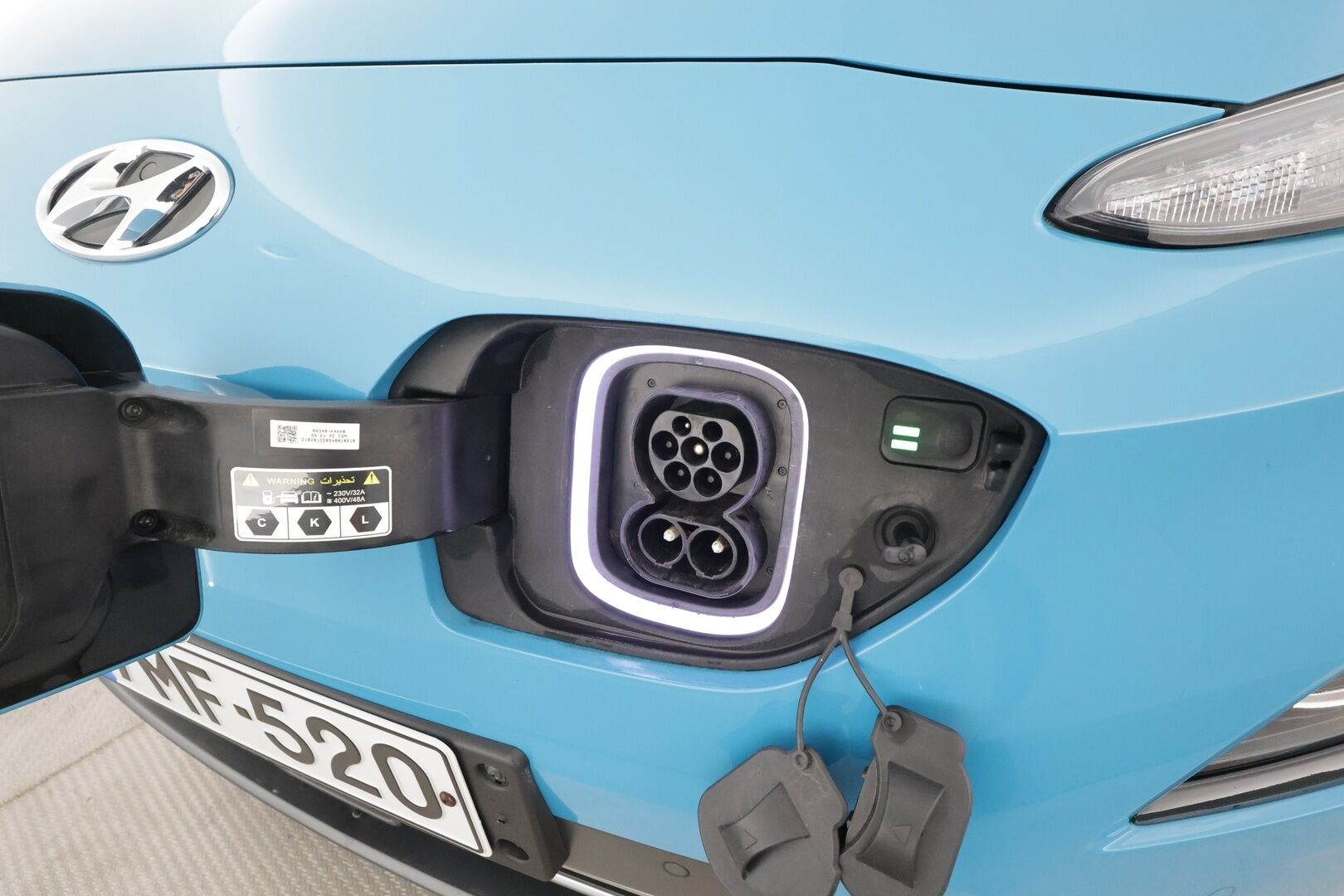 Hyundai KONA 2022 Electric 64 kWh 204 hv Comfort - | ACC | ILP | Vetokoukku | HUD | Krell | HDA | LED | Digimittaristo | P.kamera | Blind spot assist | RCTA | Lämm. ratti | Apple & Android | 