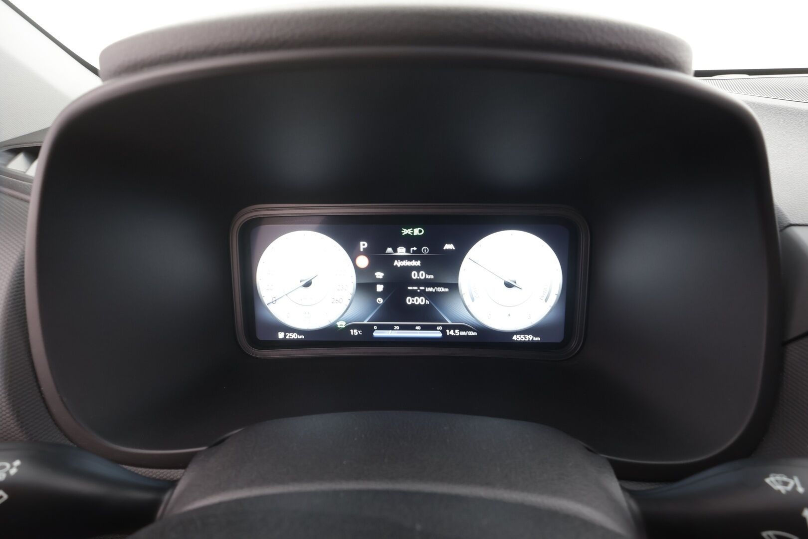 Hyundai KONA 2022 Electric 64 kWh 204 hv Comfort - | ACC | ILP | Vetokoukku | HUD | Krell | HDA | LED | Digimittaristo | P.kamera | Blind spot assist | RCTA | Lämm. ratti | Apple & Android | 