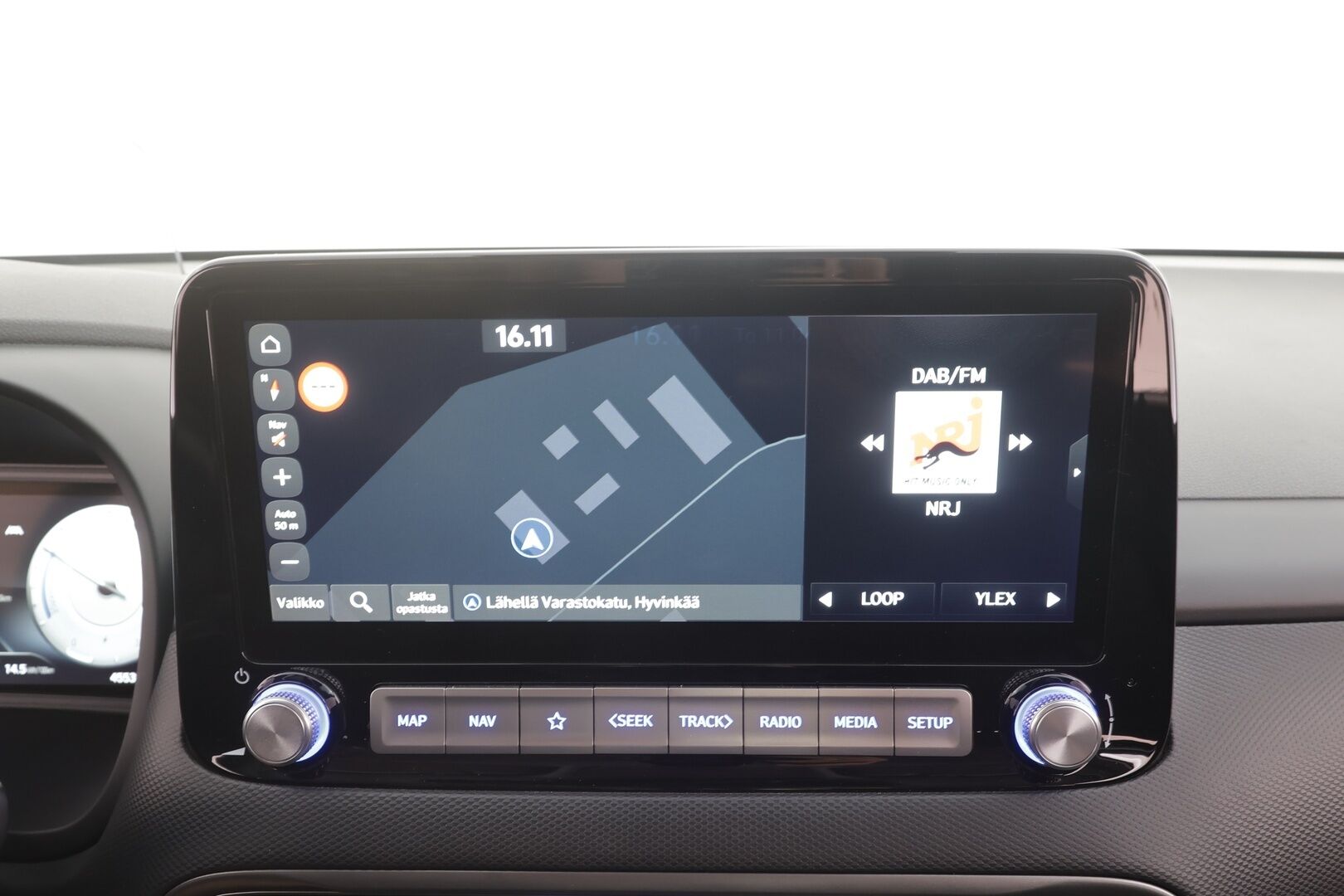 Hyundai KONA 2022 Electric 64 kWh 204 hv Comfort - | ACC | ILP | Vetokoukku | HUD | Krell | HDA | LED | Digimittaristo | P.kamera | Blind spot assist | RCTA | Lämm. ratti | Apple & Android | 