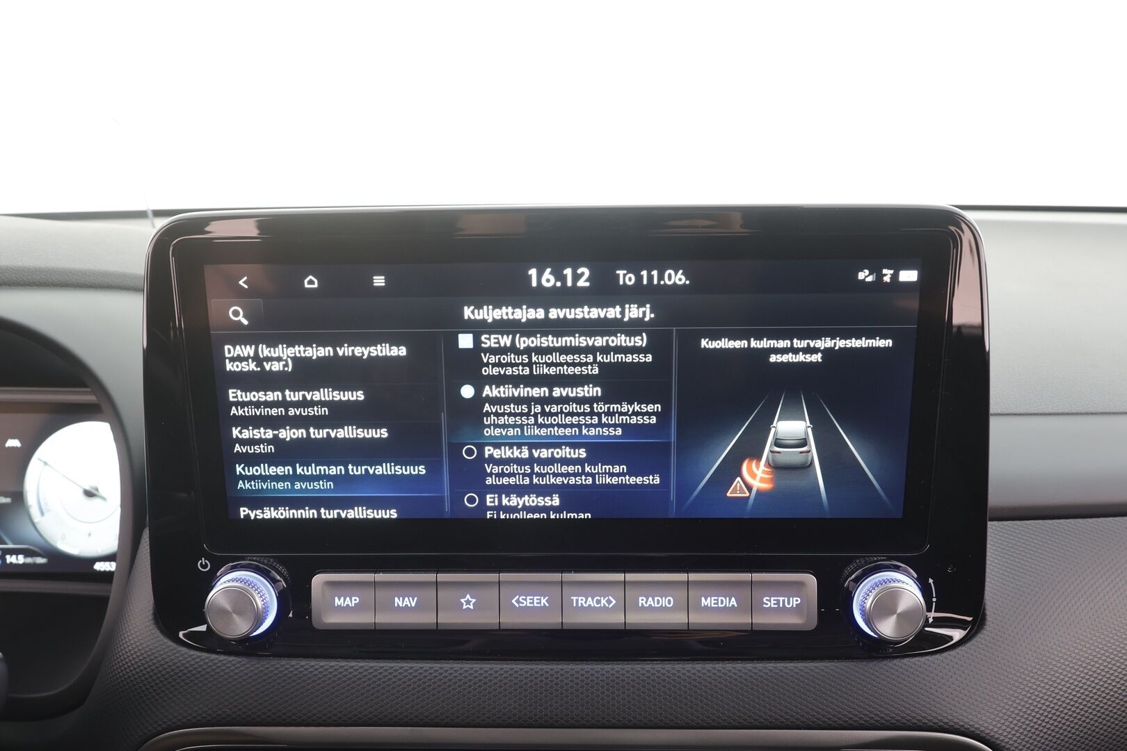 Hyundai KONA 2022 Electric 64 kWh 204 hv Comfort - | ACC | ILP | Vetokoukku | HUD | Krell | HDA | LED | Digimittaristo | P.kamera | Blind spot assist | RCTA | Lämm. ratti | Apple & Android | 