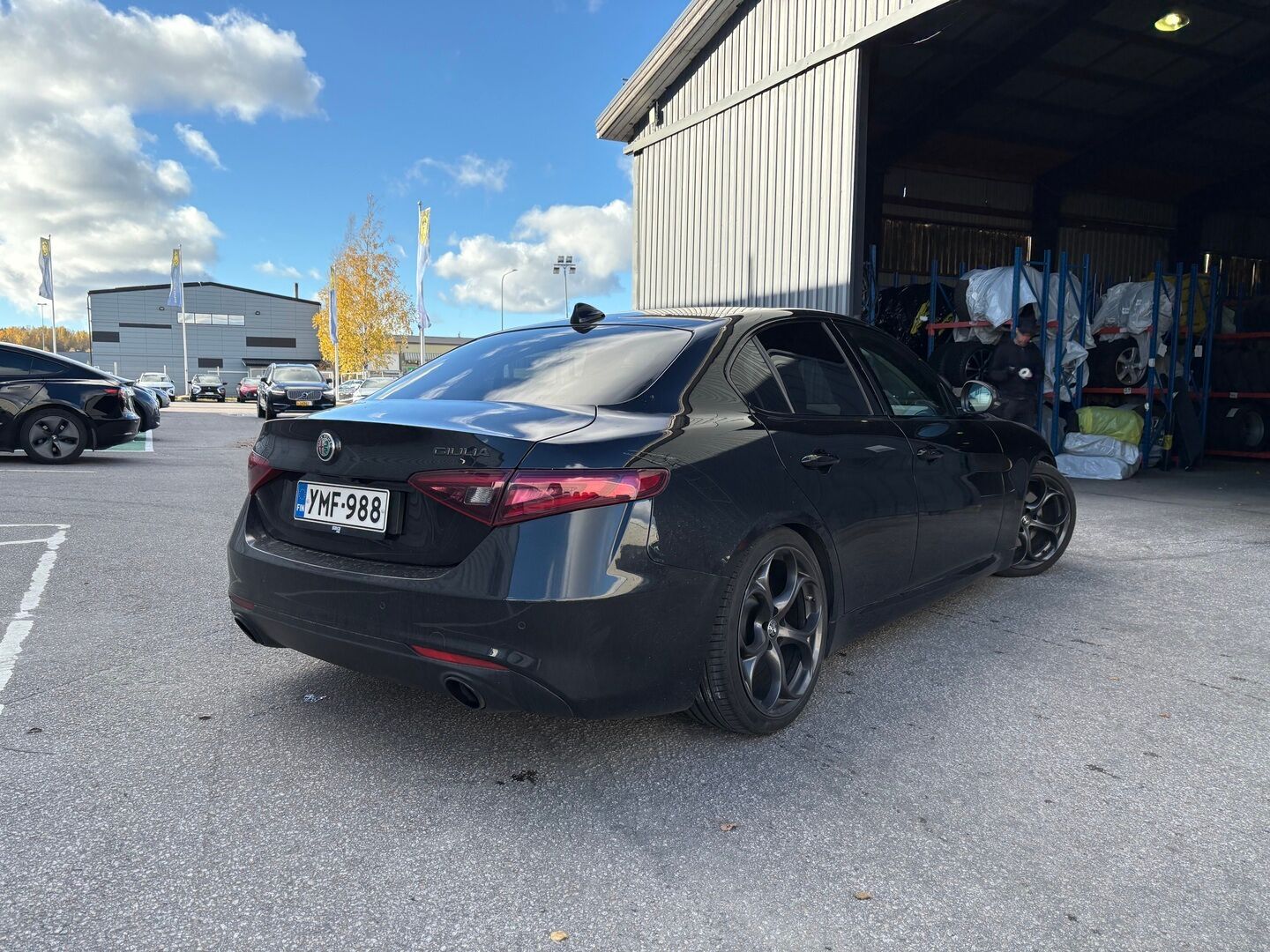 Alfa Romeo Giulia 2019 2.0 Bensiini 200hp AT8 Super - Adapt.Vakkari | Magnet Black | Peruutuskamera | Puolinahat | Bi-Xenon | Muistipenkki | Ratinlämmitys | Näyttävä yksilö!