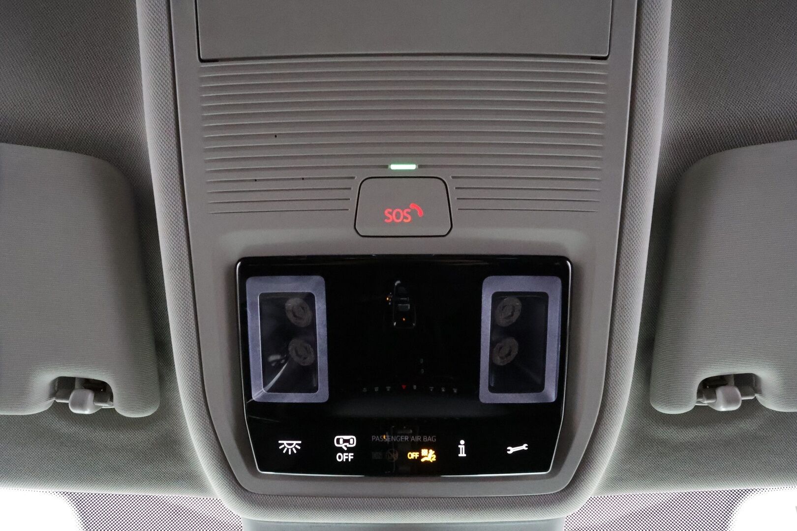 SKODA OCTAVIA 2023 Combi Ambition 2.0 TDI 110kW - ACC | Webasto | Koukku | Matrix LED | Hierovat penkit | P.kamera ja tutkat | Ambient | KeyLess | Navi 