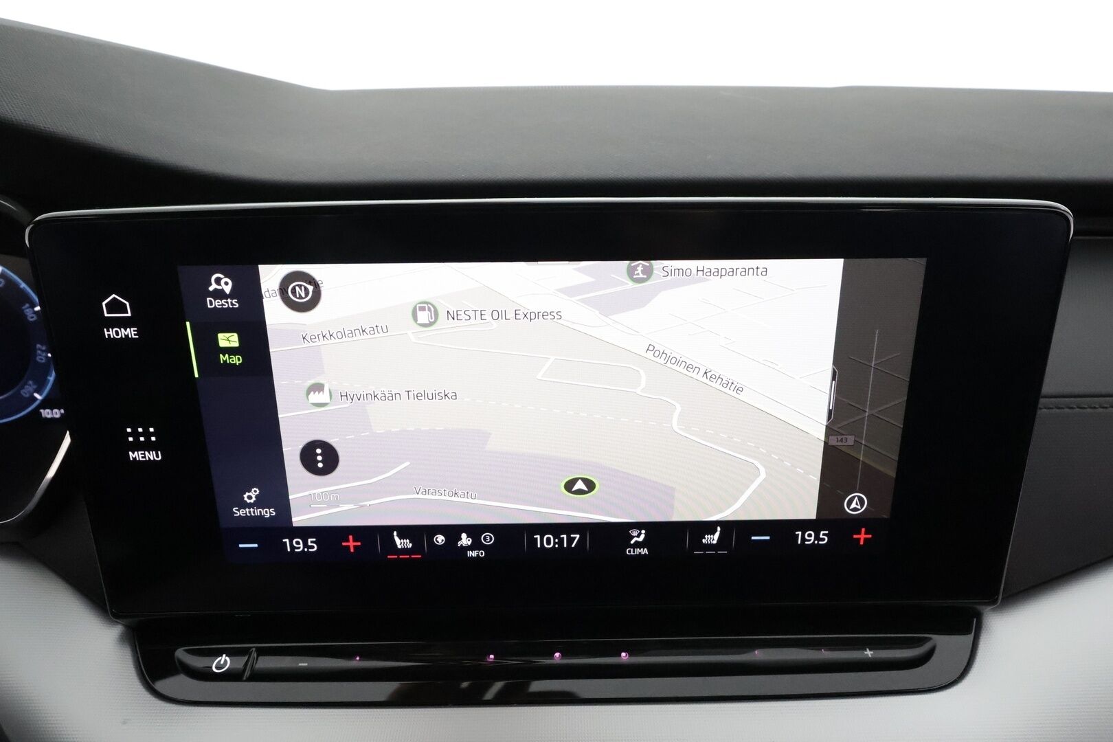SKODA OCTAVIA 2023 Combi Ambition 2.0 TDI 110kW - ACC | Webasto | Koukku | Matrix LED | Hierovat penkit | P.kamera ja tutkat | Ambient | KeyLess | Navi 