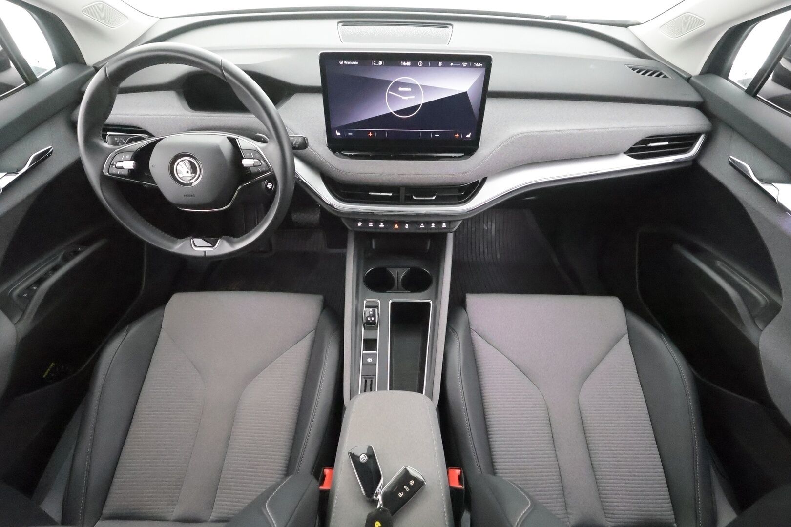 SKODA ENYAQ 2023 IV80 204hv Coupe Pluspaket - | ACC | ILP | Koukku | Matrix-LED | Lasikatto | Muistipenkki | Keyless |