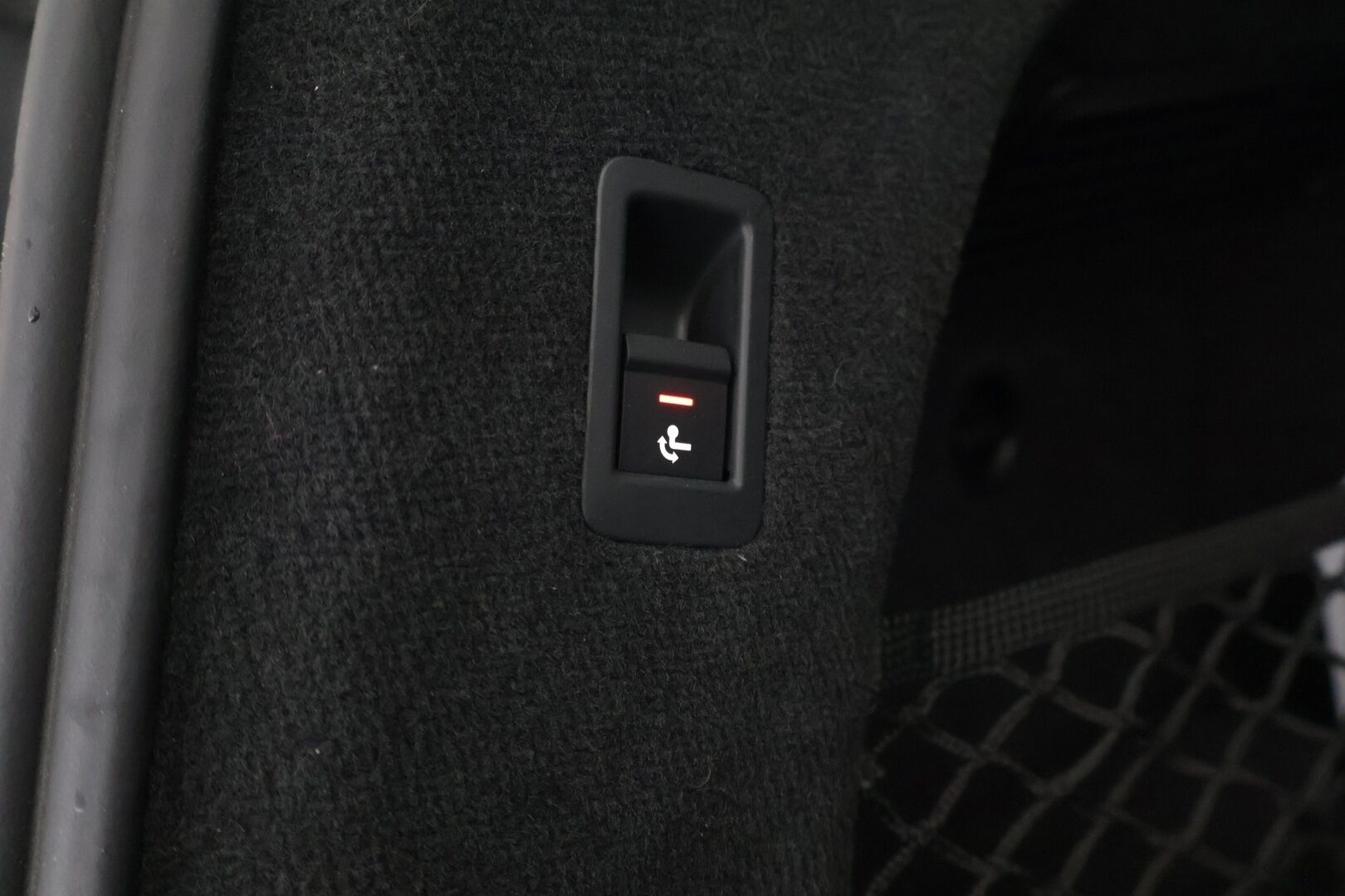 AUDI A6 2023 Avant 50 TFSI e quattro - | ACC | Koukku | P.kamera | Sporttipenkit | LED | Keyless | Apple&Android | Merkkihuollettu | Kahdet renkaat vanteineen - KORKO VAIN 3,99 %