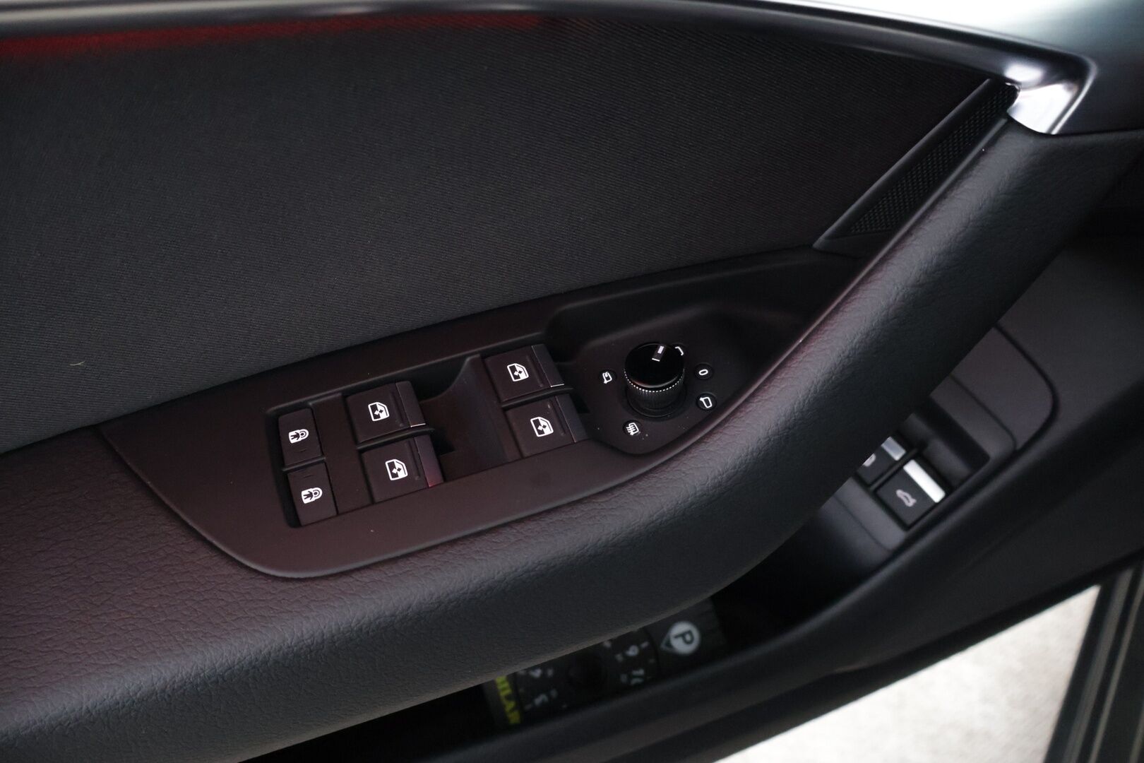 AUDI A6 2023 Avant 50 TFSI e quattro - | ACC | Koukku | P.kamera | Sporttipenkit | LED | Keyless | Apple&Android | Merkkihuollettu | Kahdet renkaat vanteineen - KORKO VAIN 3,99 %