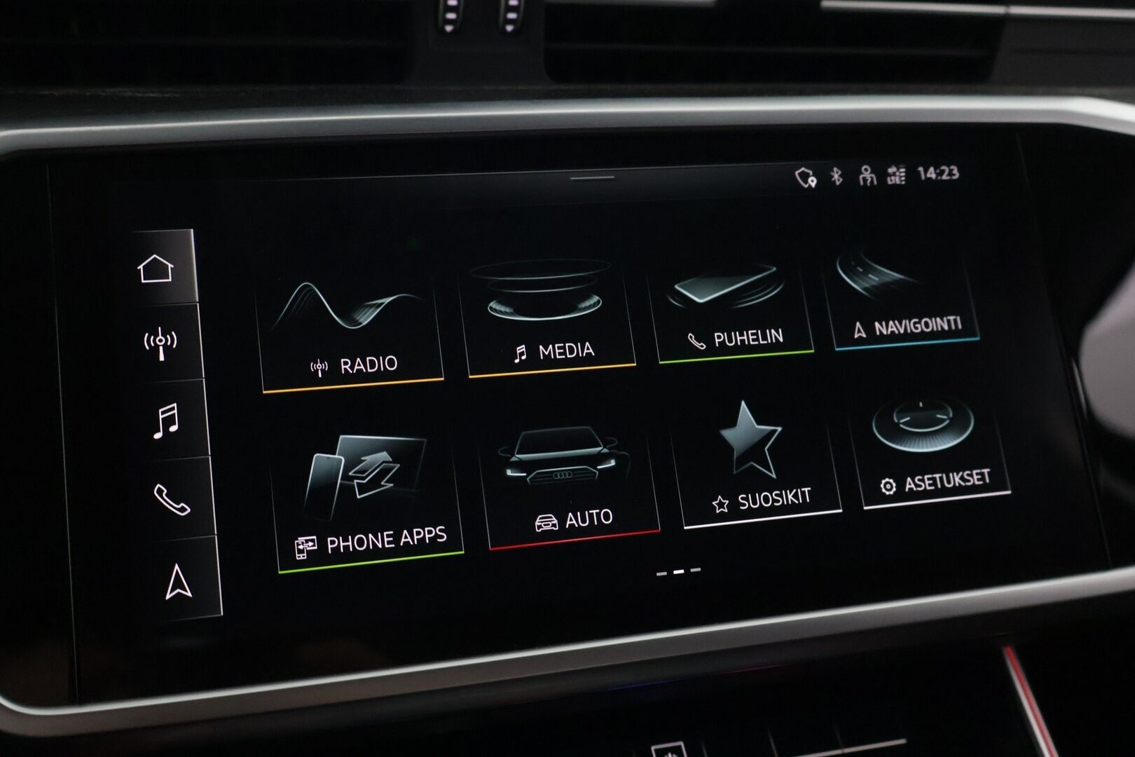 AUDI A6 2023 Avant 50 TFSI e quattro - | ACC | Koukku | P.kamera | Sporttipenkit | LED | Keyless | Apple&Android | Merkkihuollettu | Kahdet renkaat vanteineen - KORKO VAIN 3,99 %
