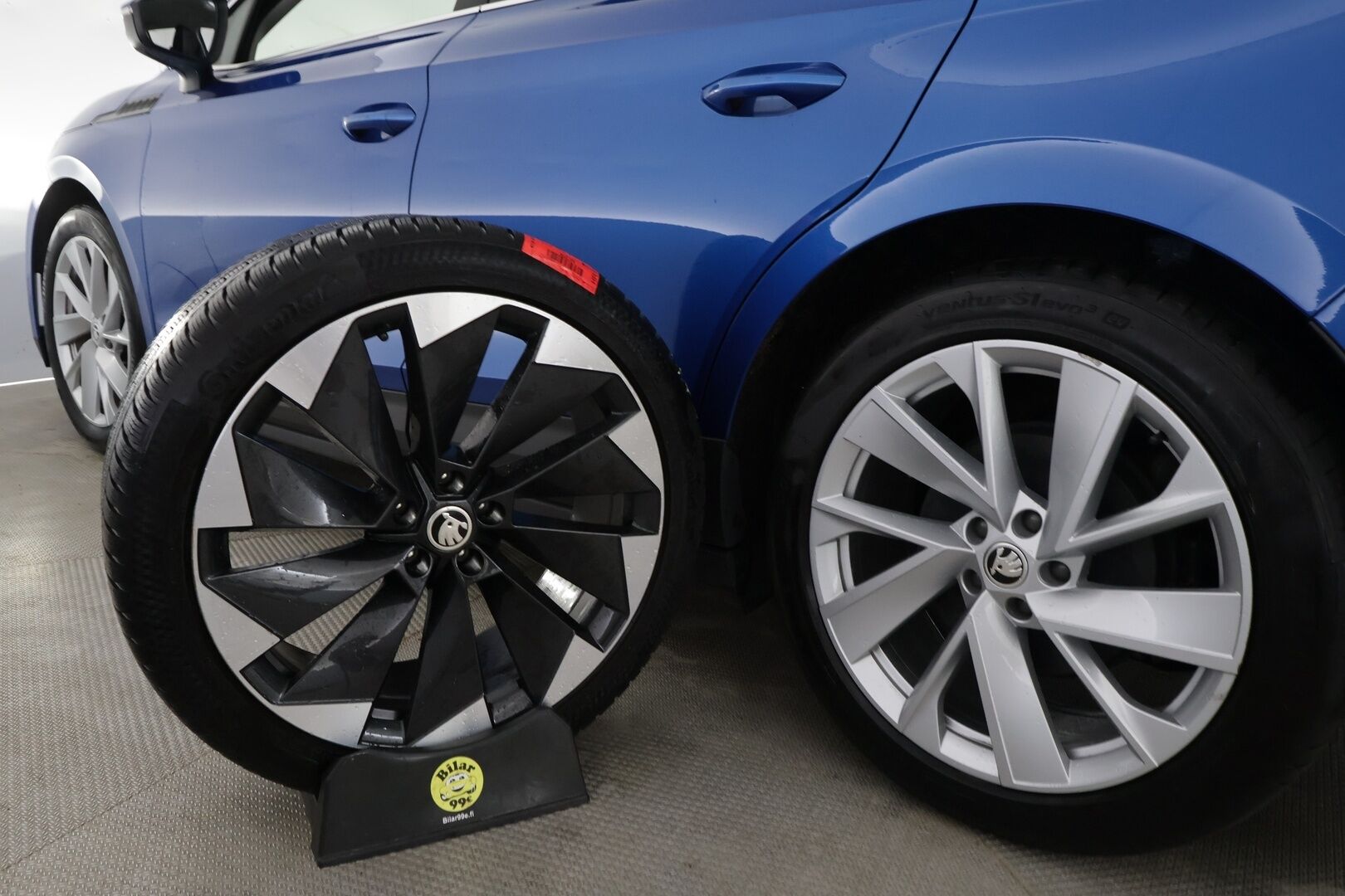 SKODA ENYAQ 2023 80iV 150kW - | ILP | ACC | LED | 360 | Kaistavahti | Digimittaristo | Keyless | Ratinlämmitys | Navi | 2x Latauskaapelit | Kahdet renkaat | Merkkihuollot | 