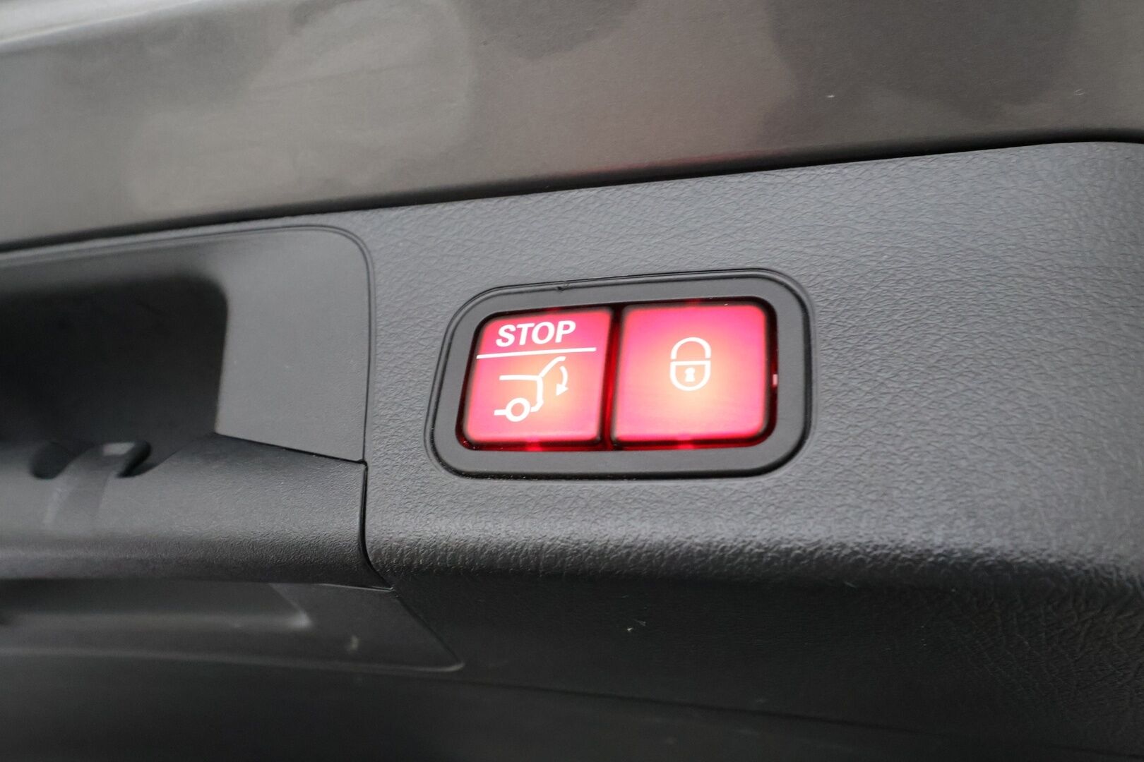 Mercedes-Benz EQB 2022 350 4MATIC AMG - | ILP | Widescreen | HUD | Distronic | P.Kamera | Nahka-Alcantara | LED-HP | Katveavustin | Kaistavahti | Navi | Keyless | Kahdet renkaat | 