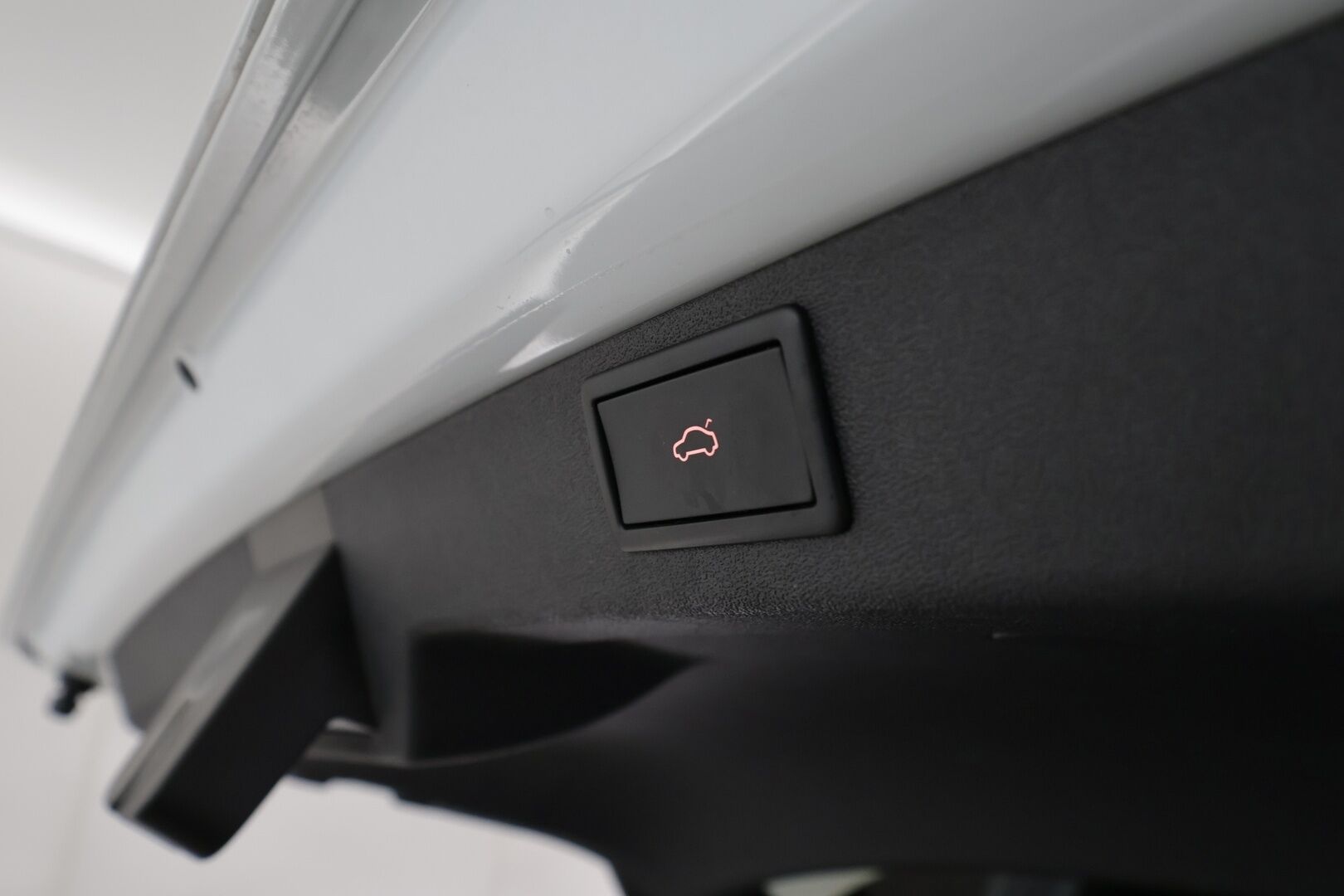 SKODA ENYAQ 2023 80x 4x4 SportLine  - | ACC | ILP | Koukku | Canton | Matrix-LED | Muistipenkki | Ratinlämmitys | Puolinahat | P.Kamera | Merkkihuollettu |