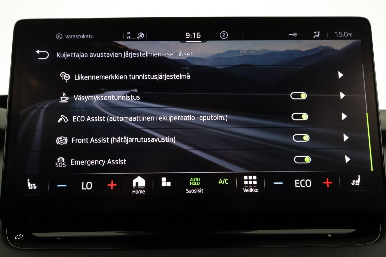 SKODA ENYAQ 2023 80x 4x4 SportLine  - | ACC | ILP | Koukku | Canton | Matrix-LED | Muistipenkki | Ratinlämmitys | Puolinahat | P.Kamera | Merkkihuollettu |