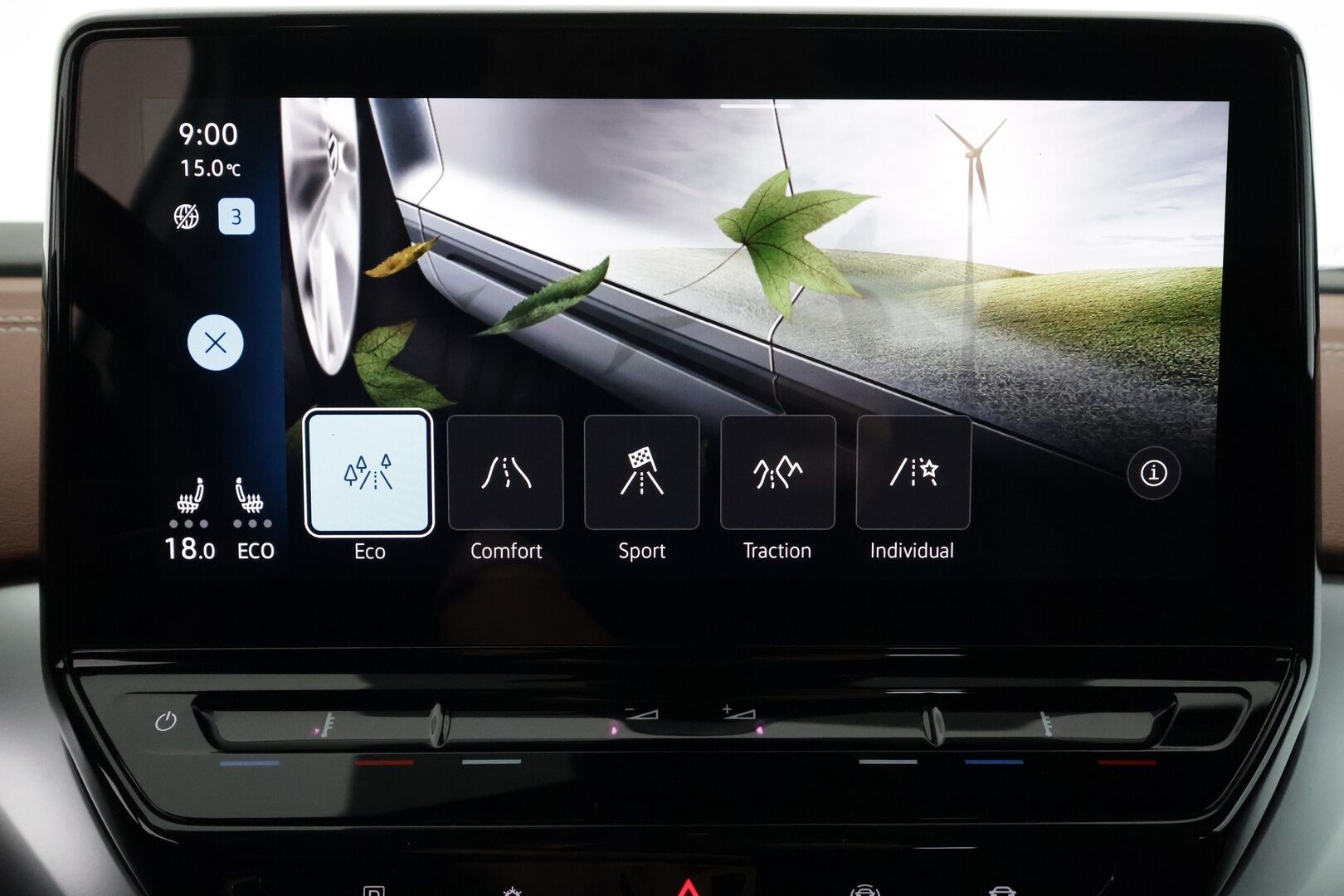 VOLKSWAGEN ID.4 2023 Pro 4MOTION Business 195 kW, akku 77 kWh - | ILP | Koukku | ACC | LED | P.Kamera | Nahka-Alcantara | Navi | Kaistavahti | Keyless | Kahdet renkaat | 2x Latauskaapelit | Merkkihuollot |