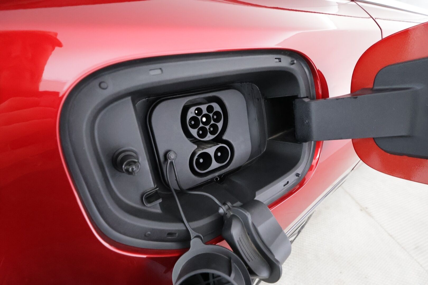Mazda 6e 2025 68,8 kWh Takumi (GW7) - | ILP | ACC | 360 | HUD | Panorama | Ilmastoidut etuistuimet sähkösäädöllä | Vaalea Keinonahka-verhoilu | Sony |
